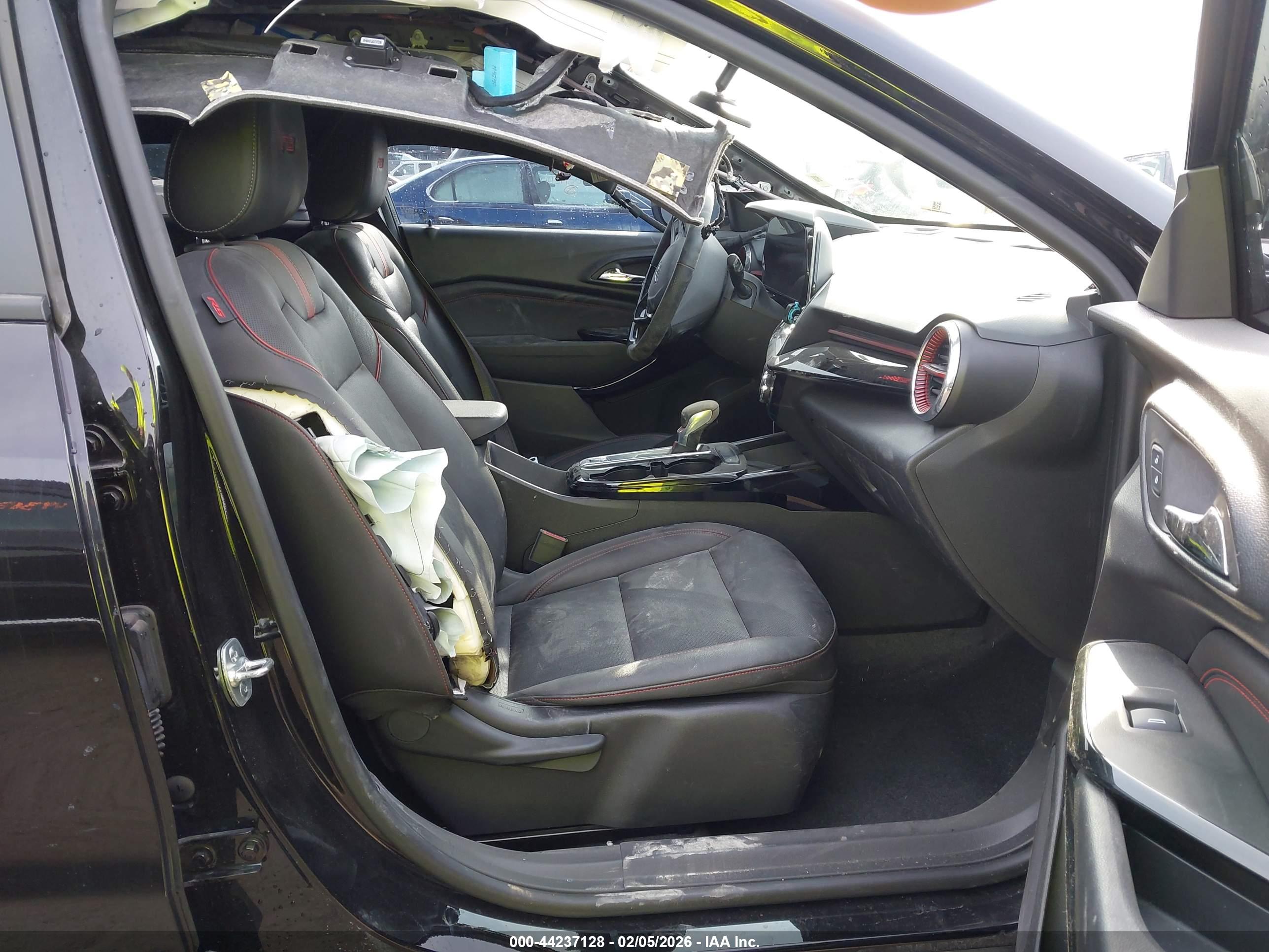CHEVROLET TRAX image 5