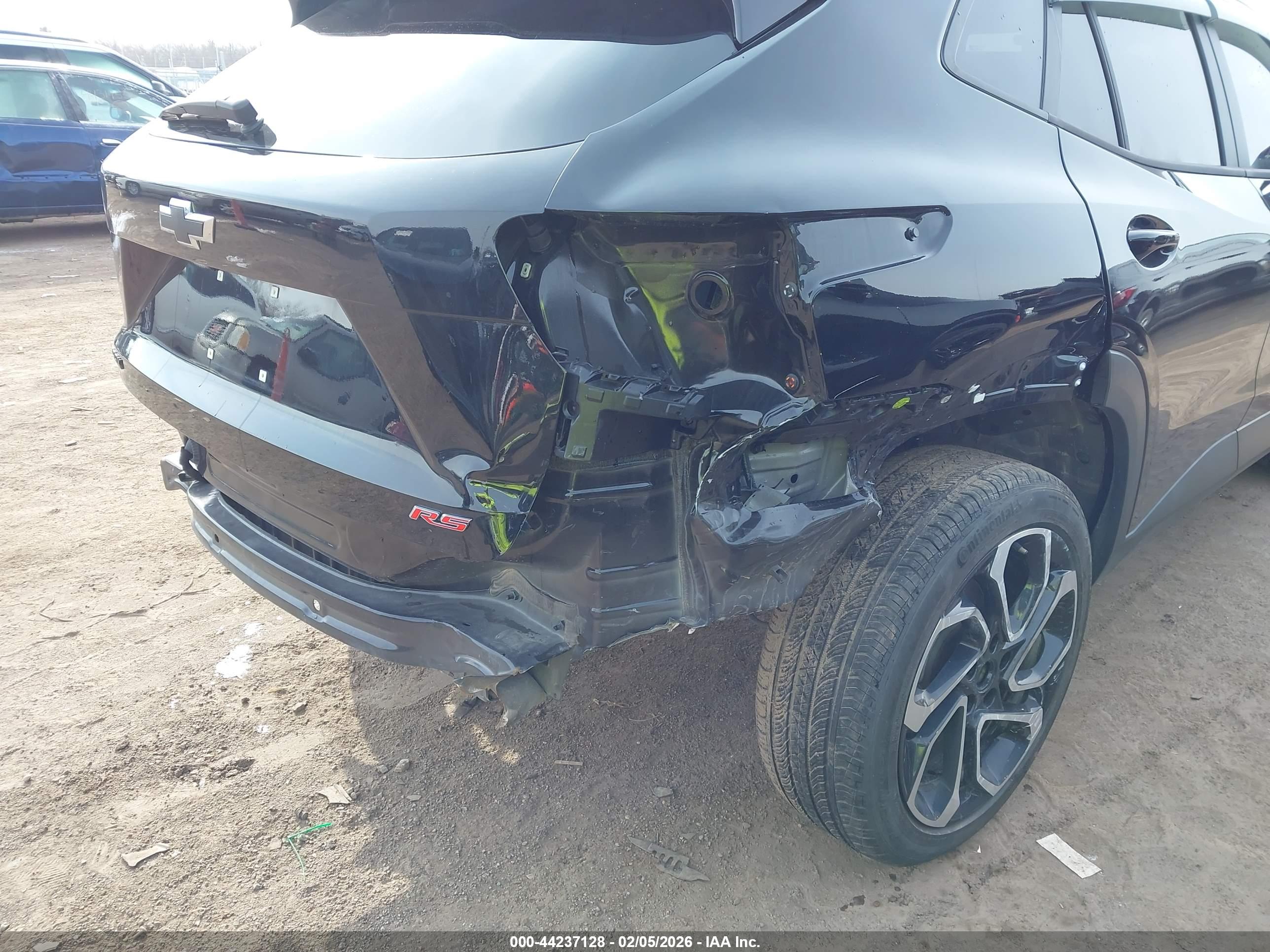 CHEVROLET TRAX image 6