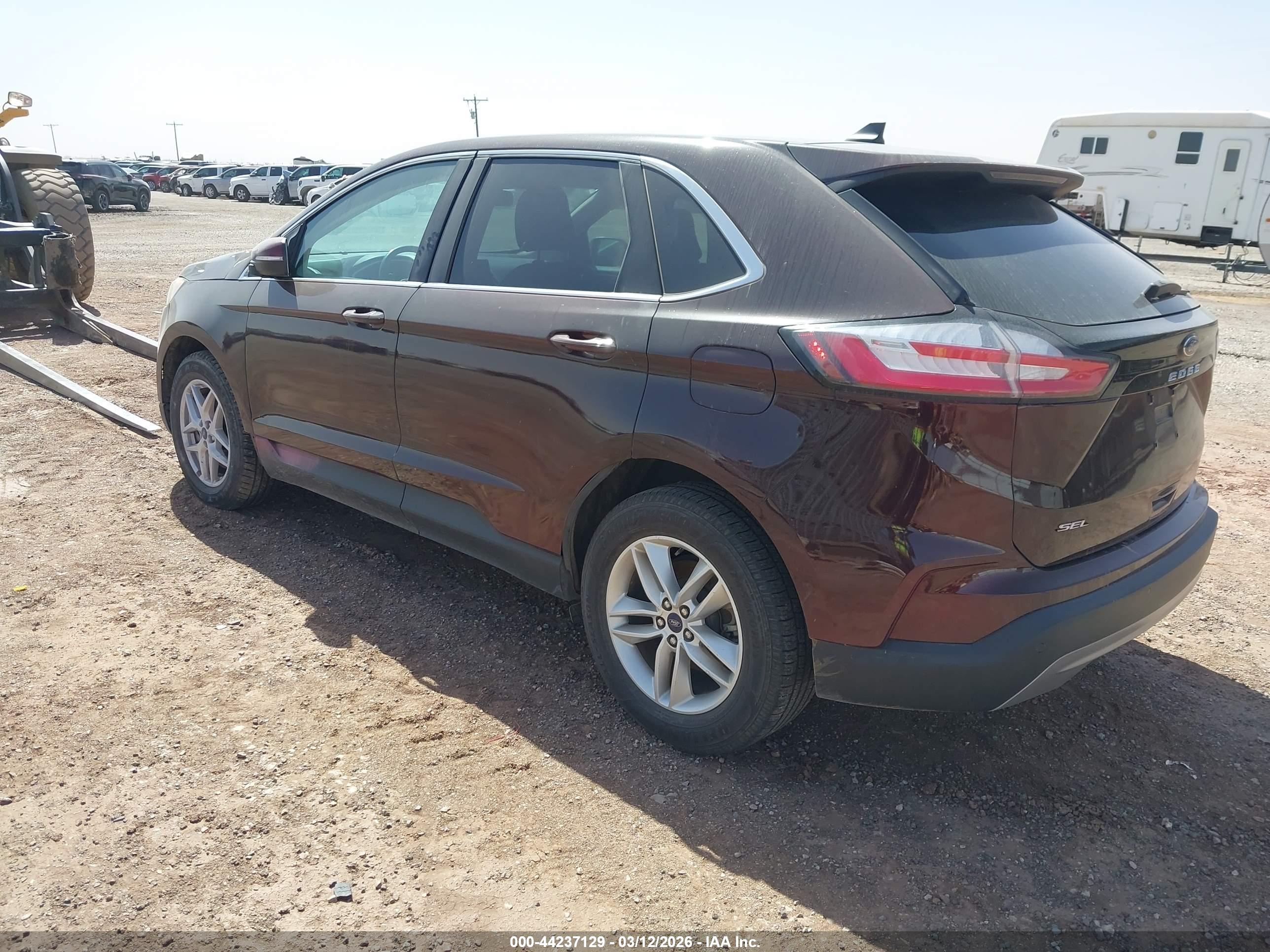 FORD EDGE image 3