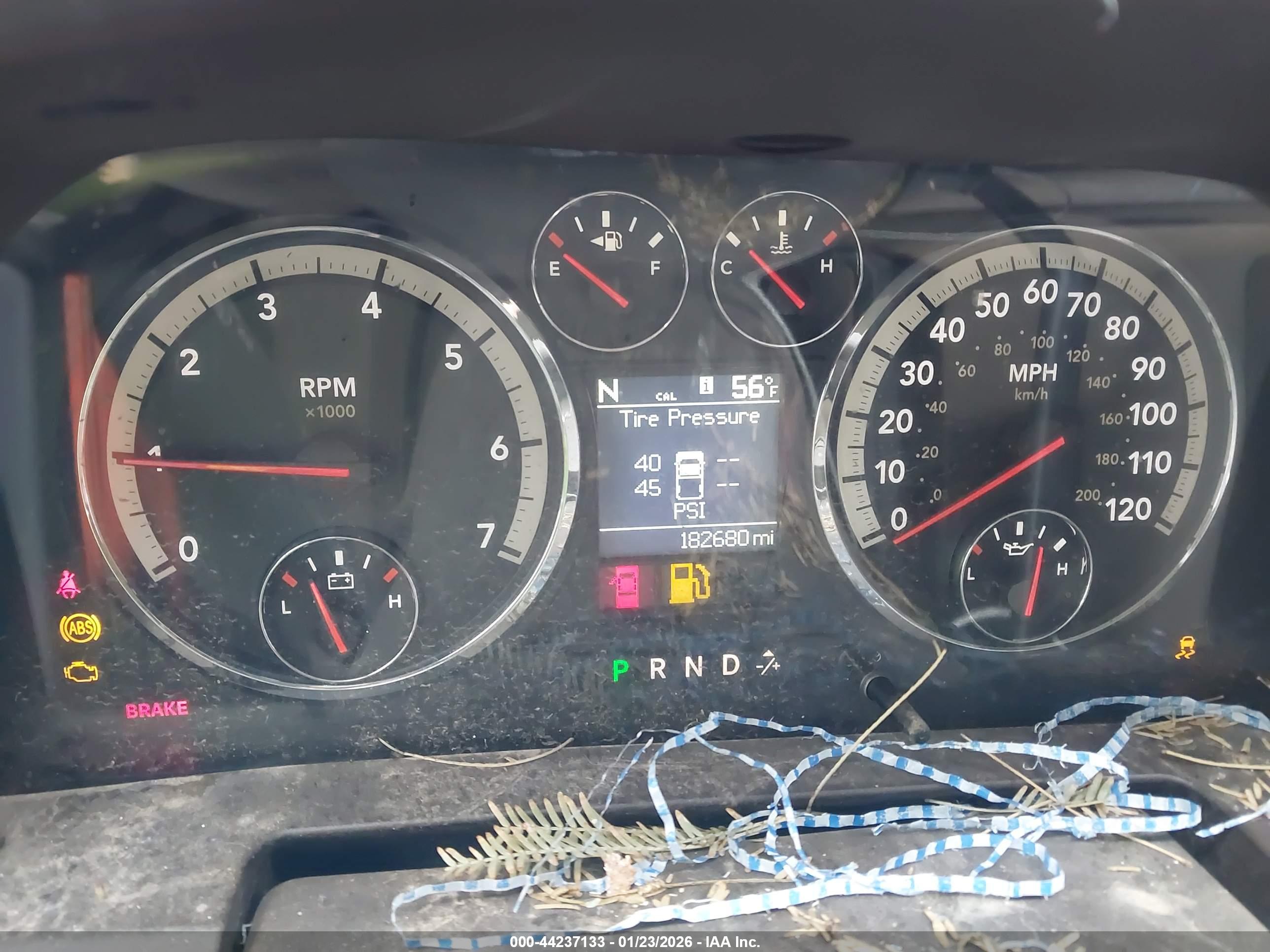 DODGE RAM image 7