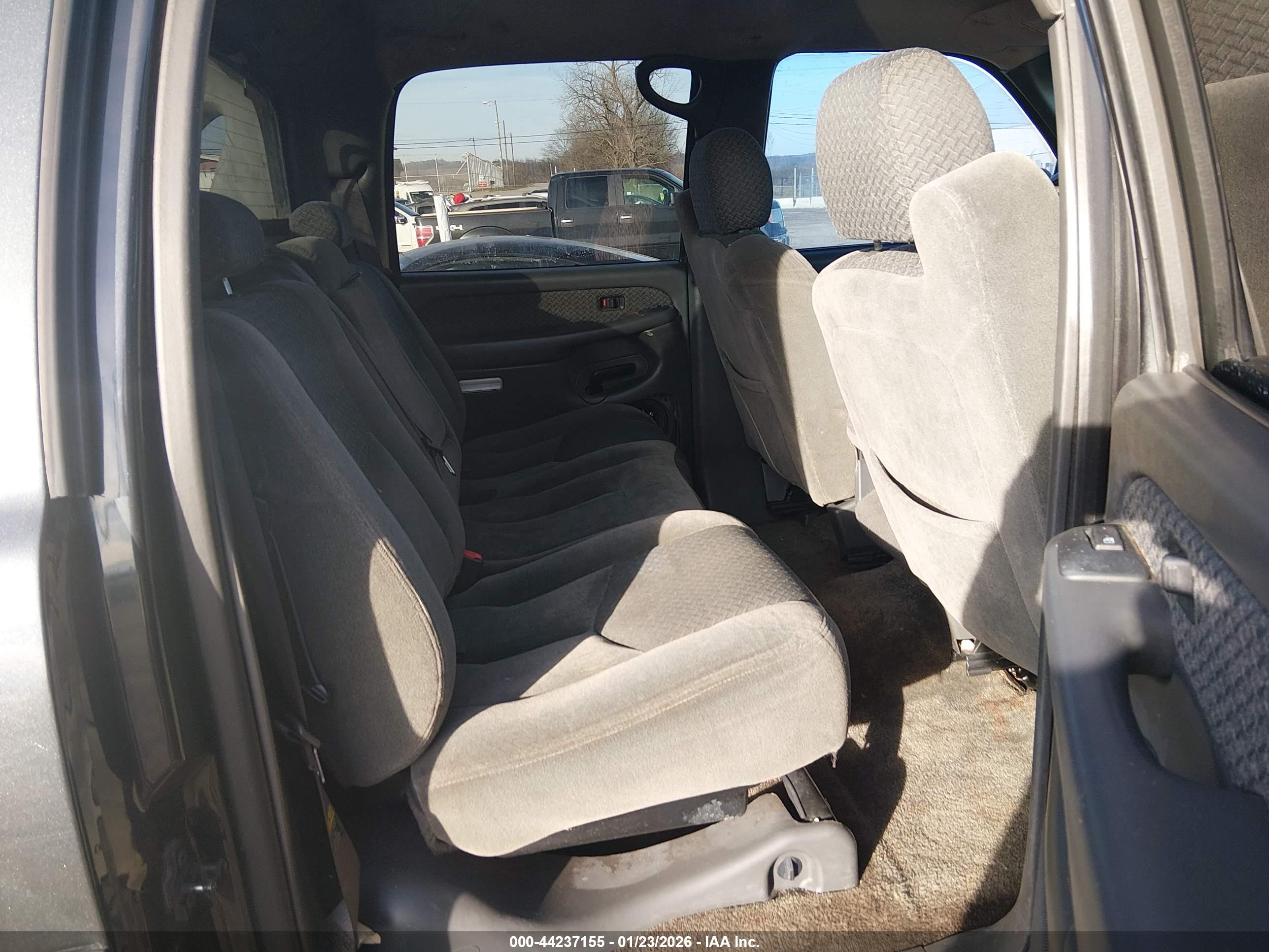 CHEVROLET AVALANCHE image 8