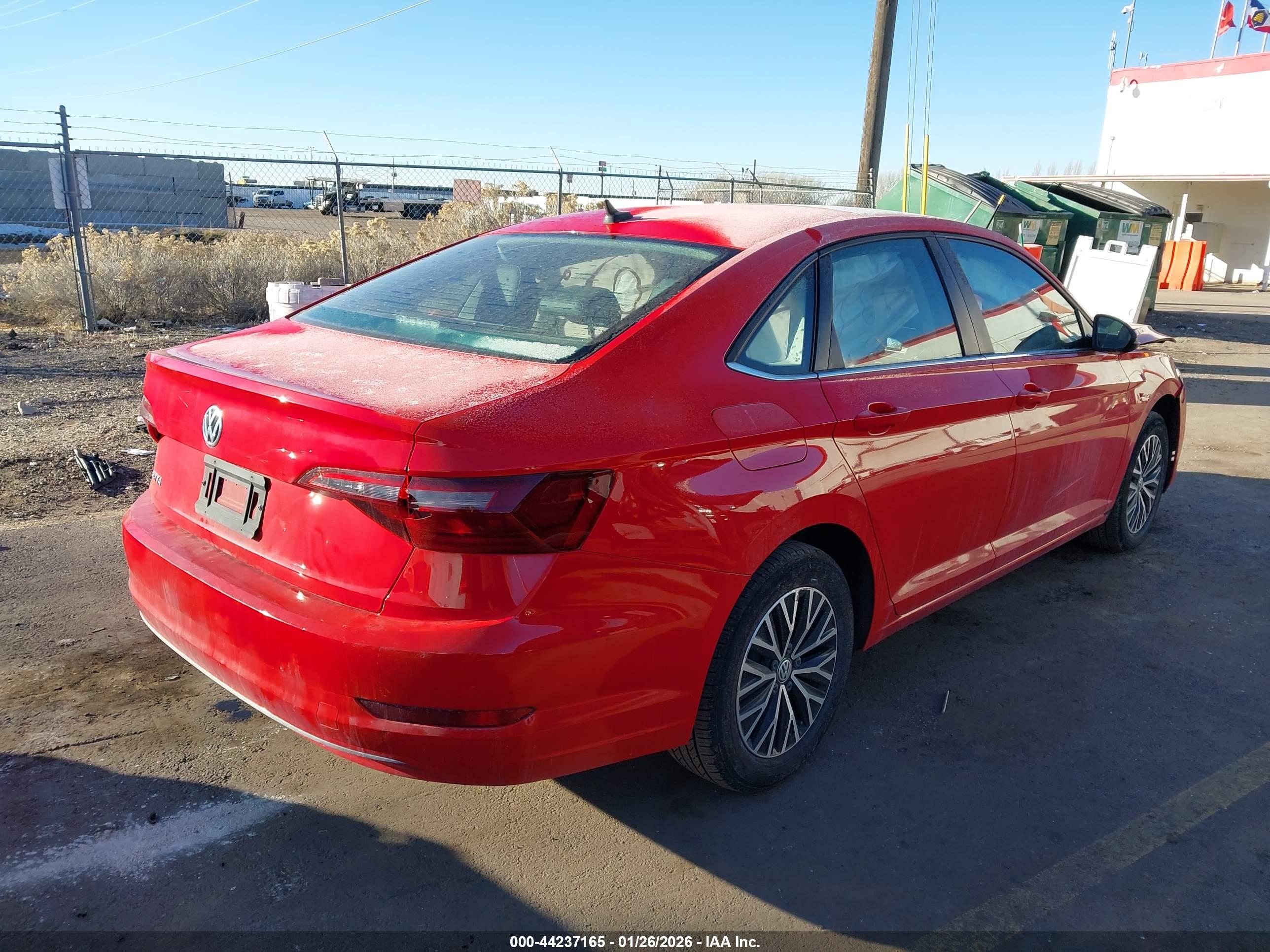 VOLKSWAGEN JETTA image 4