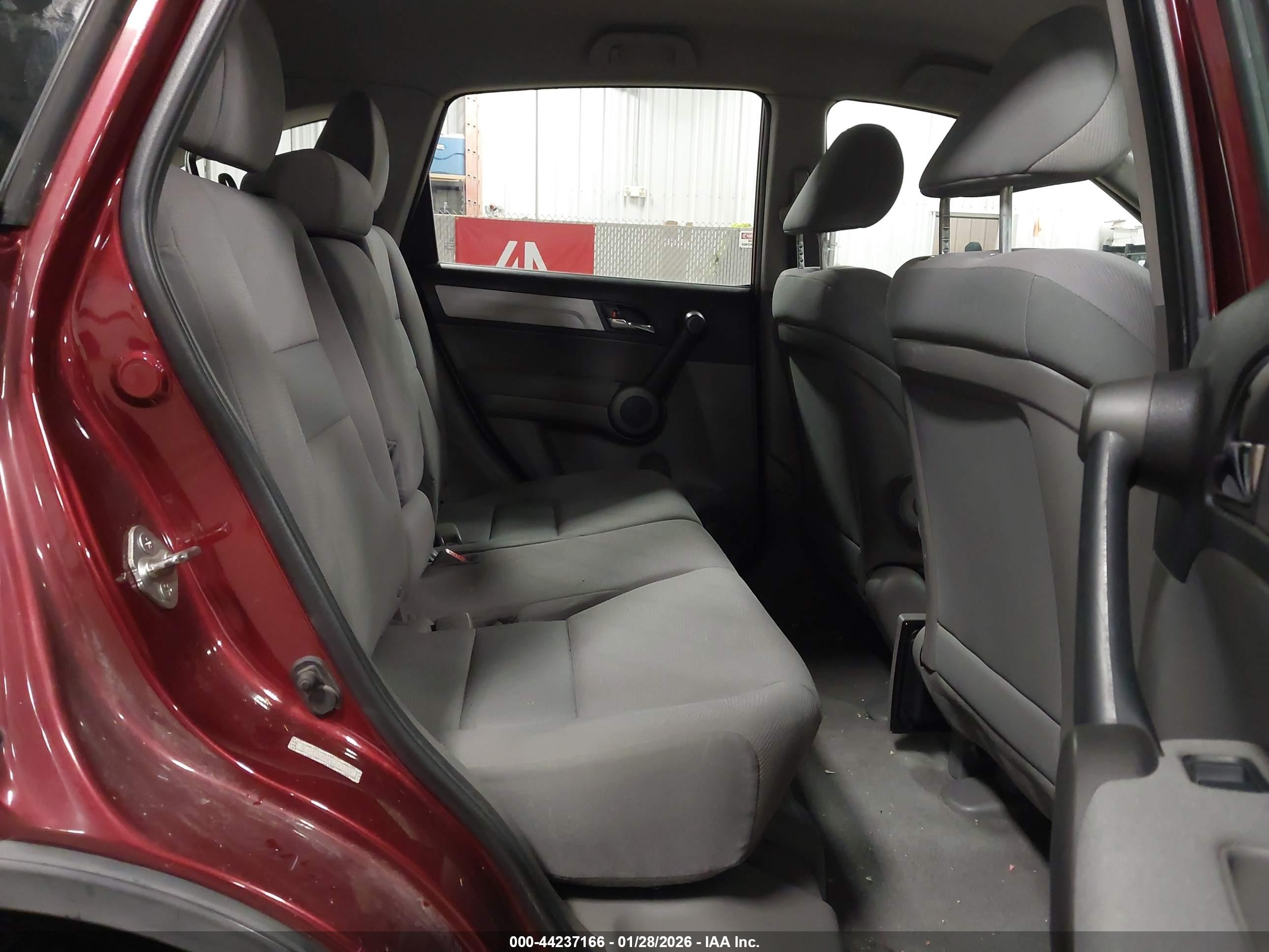 HONDA CR-V image 8