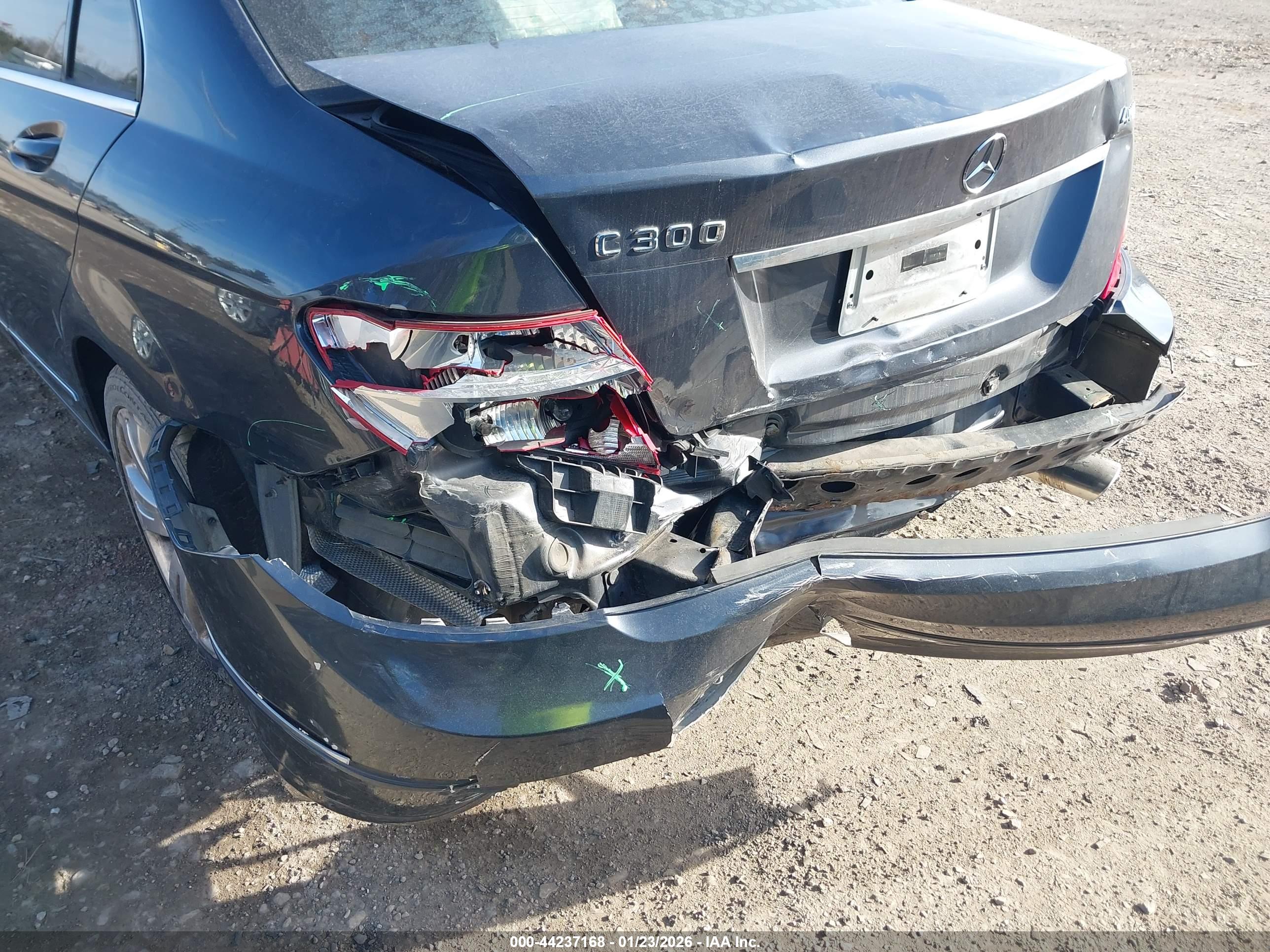 MERCEDES-BENZ C image 6