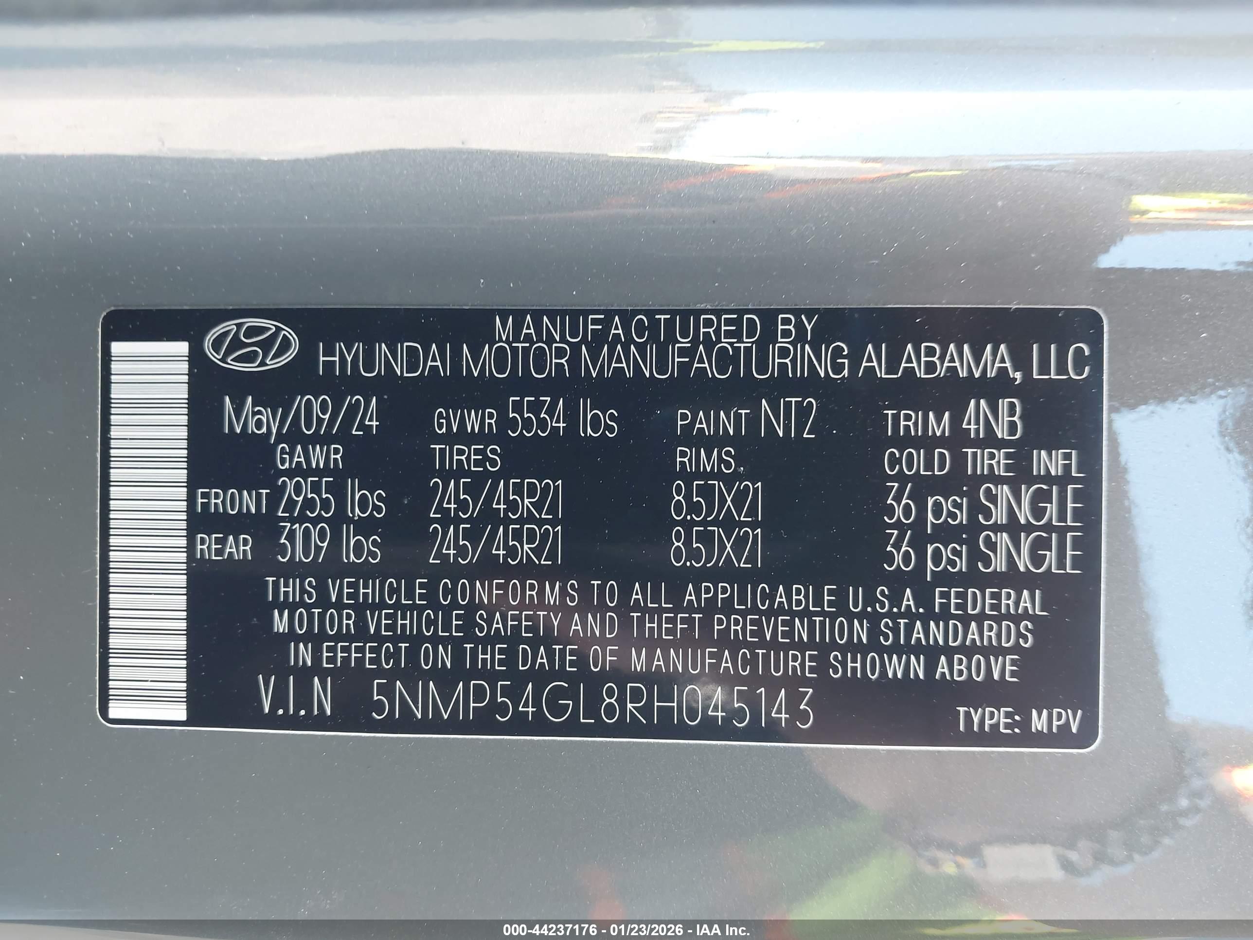 HYUNDAI SANTA image 9