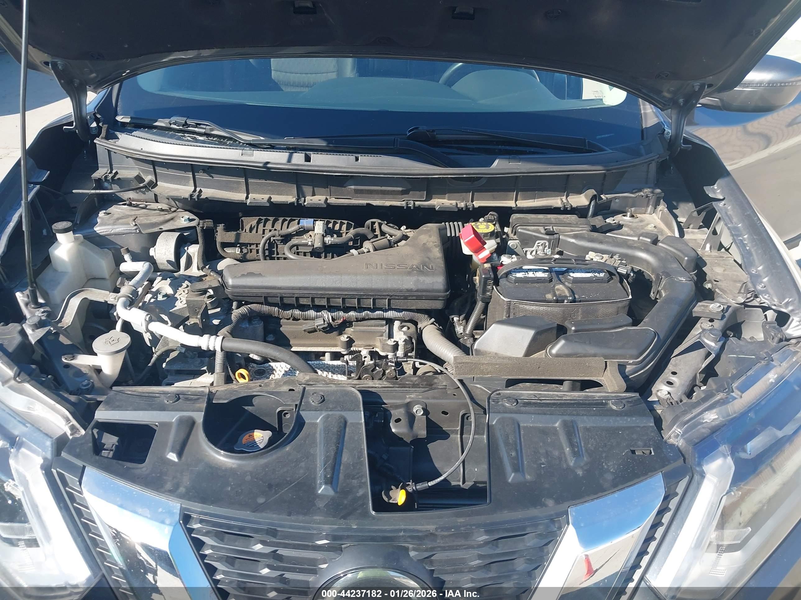 NISSAN ROGUE image 10
