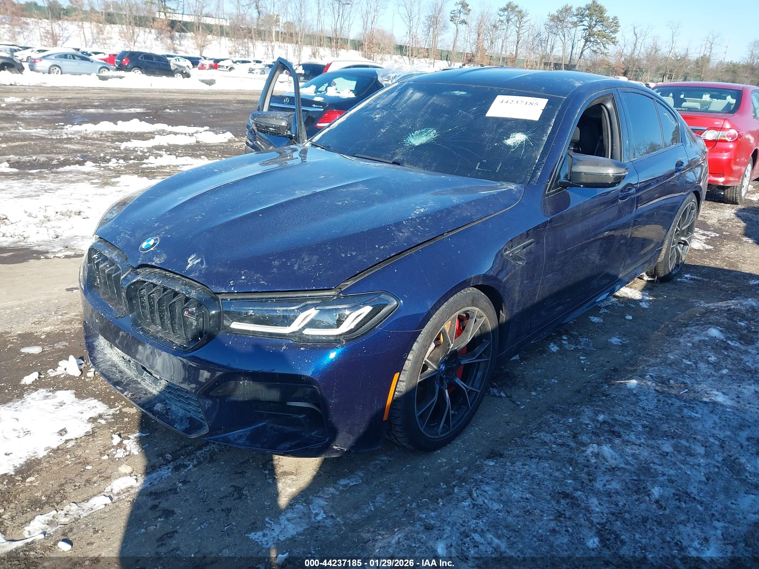 BMW M5 image 2