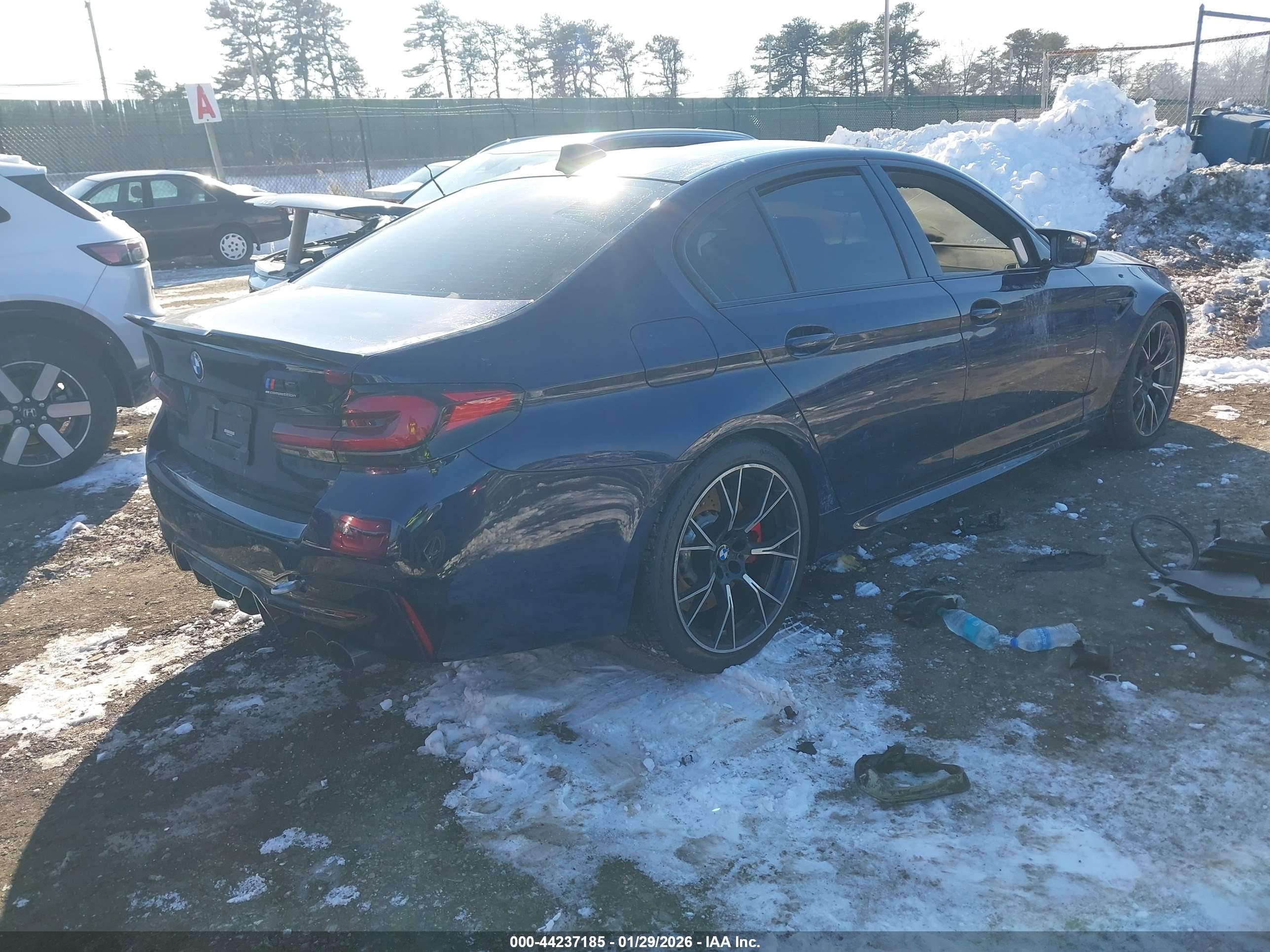 BMW M5 image 4