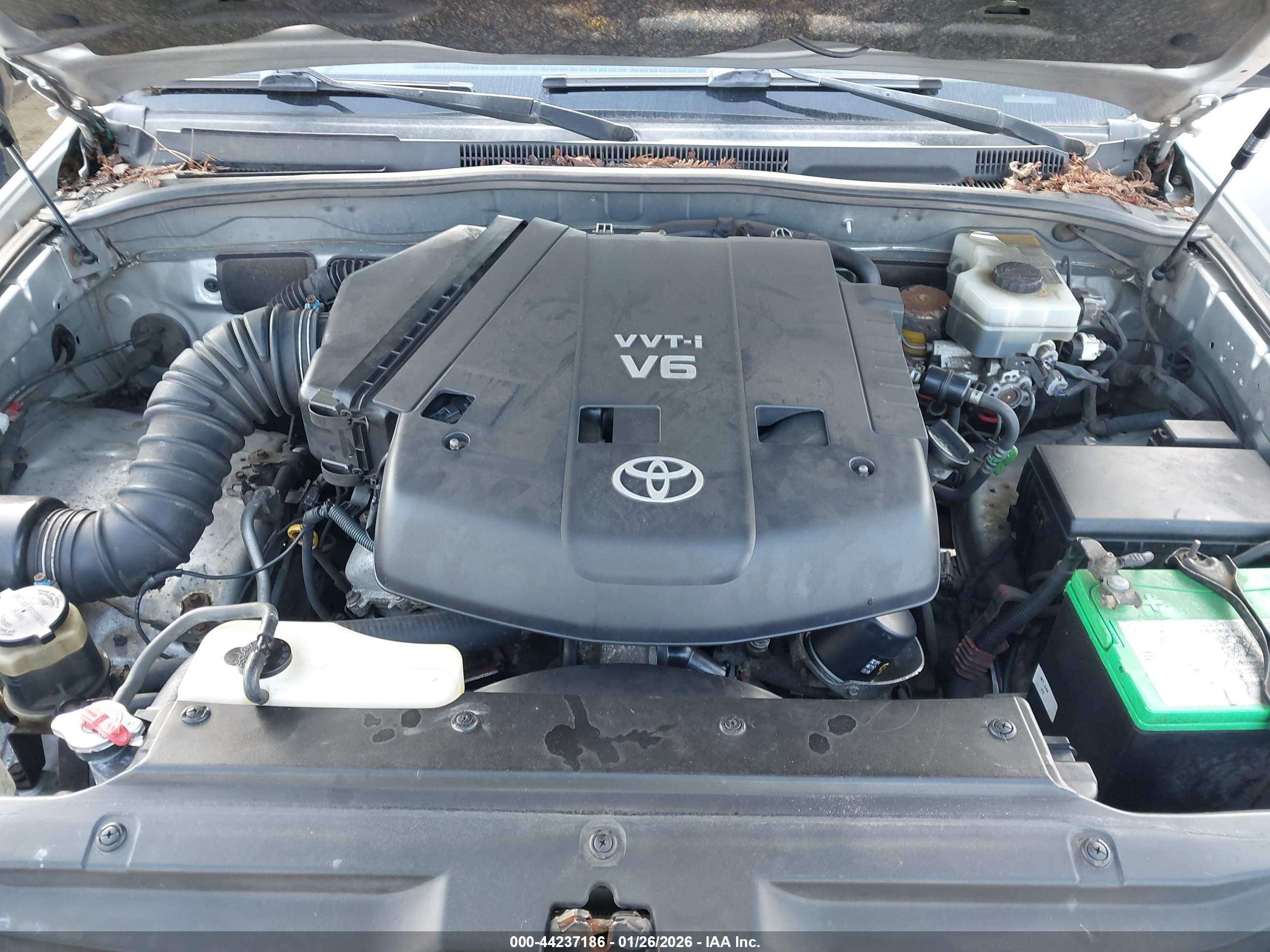 TOYOTA 4RUNNER image 10