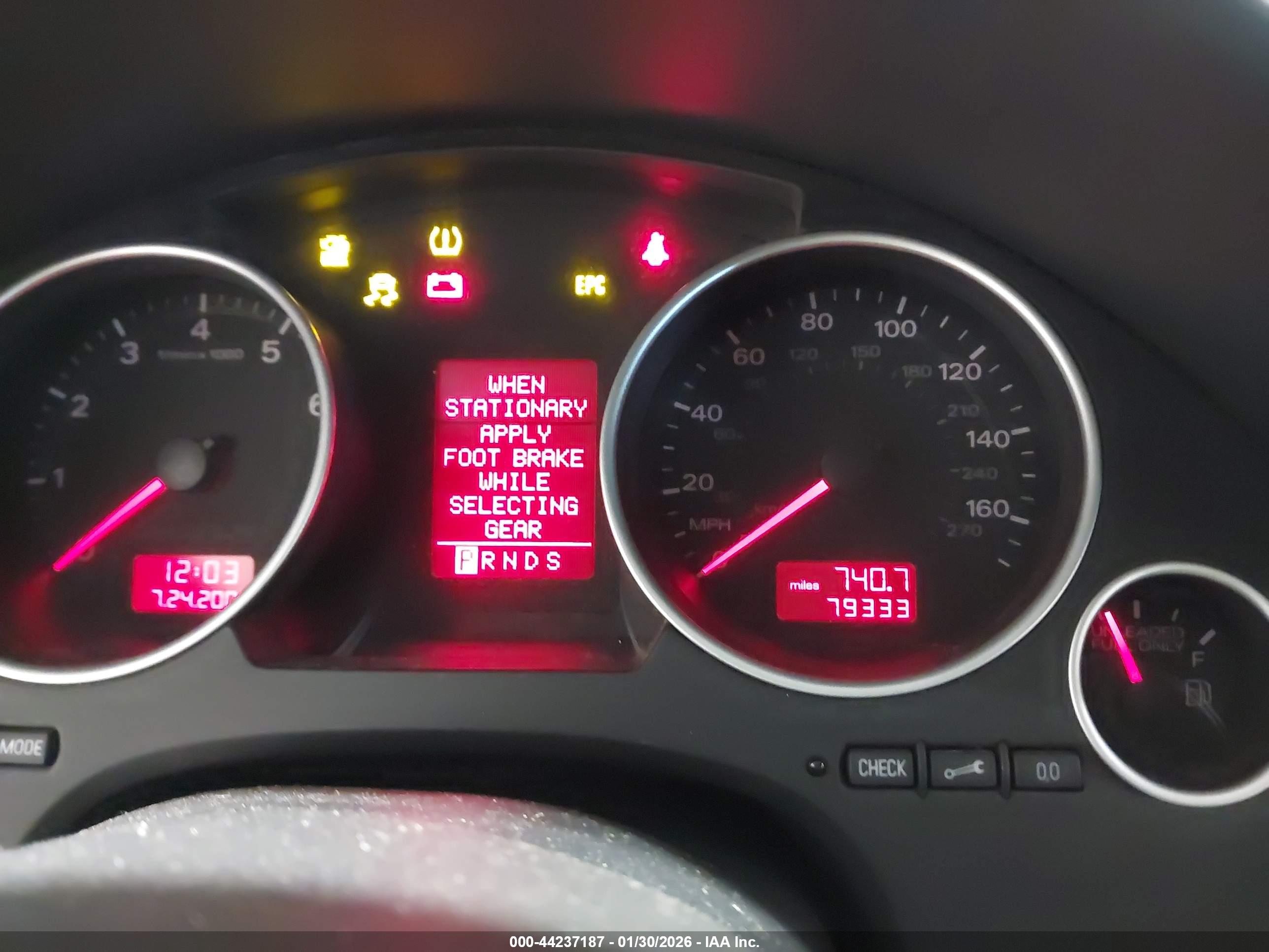 AUDI A4 image 7