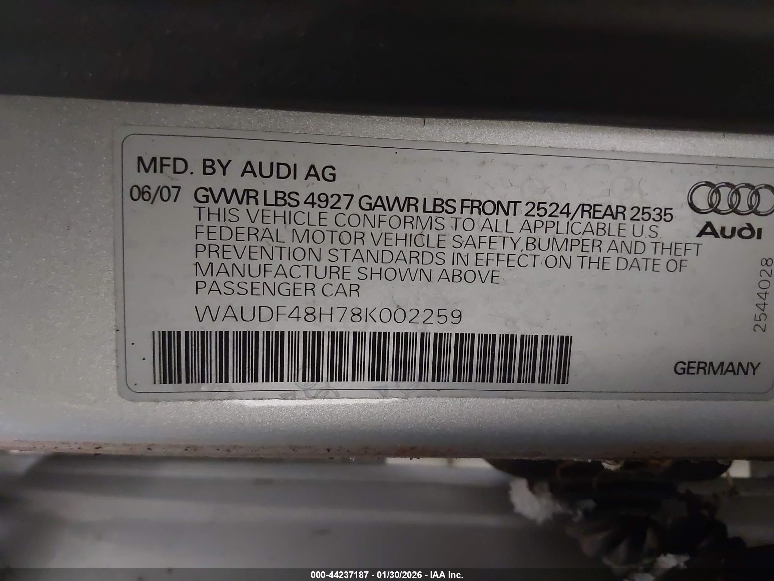 AUDI A4 image 9