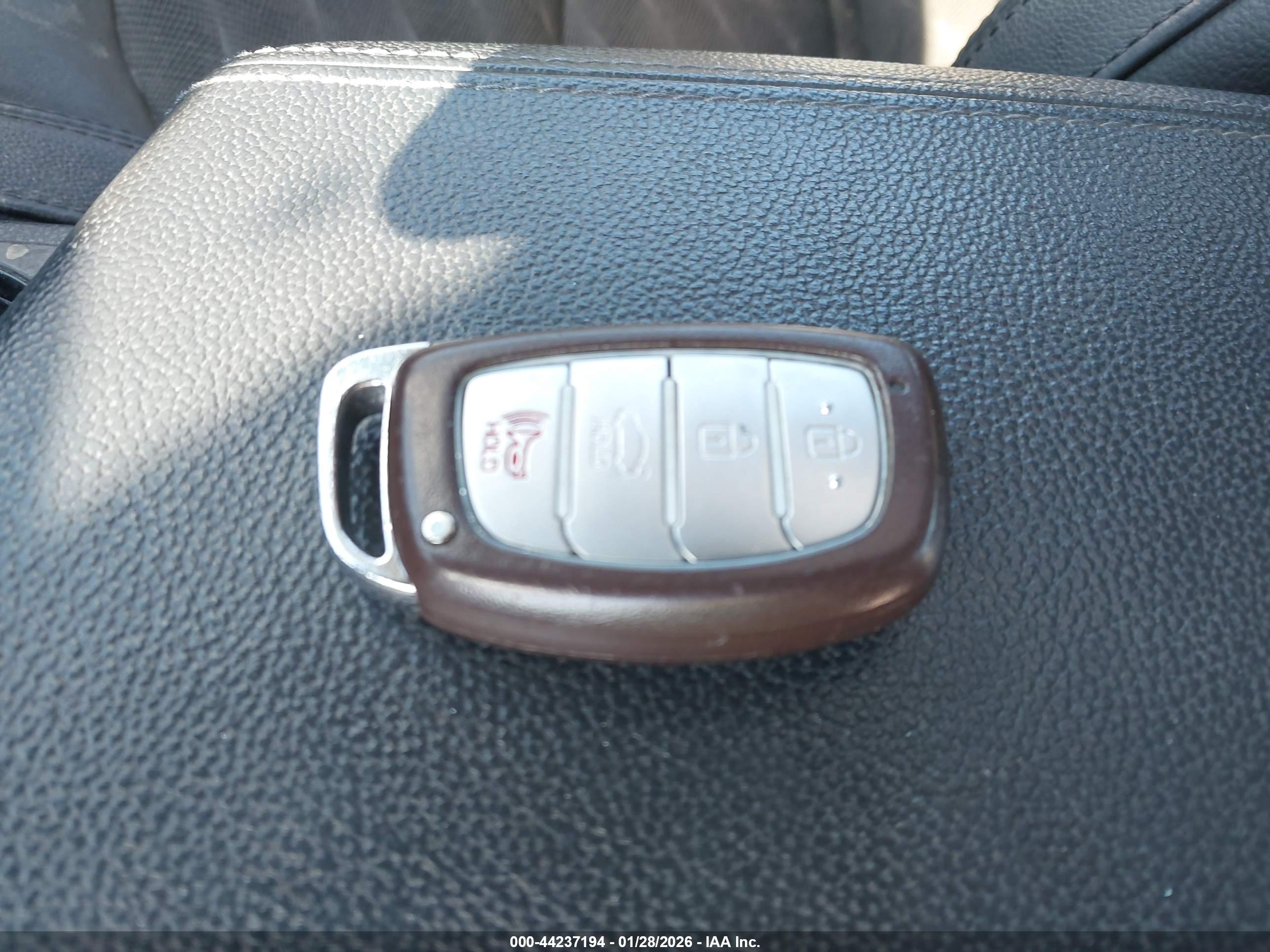 HYUNDAI SONATA image 11