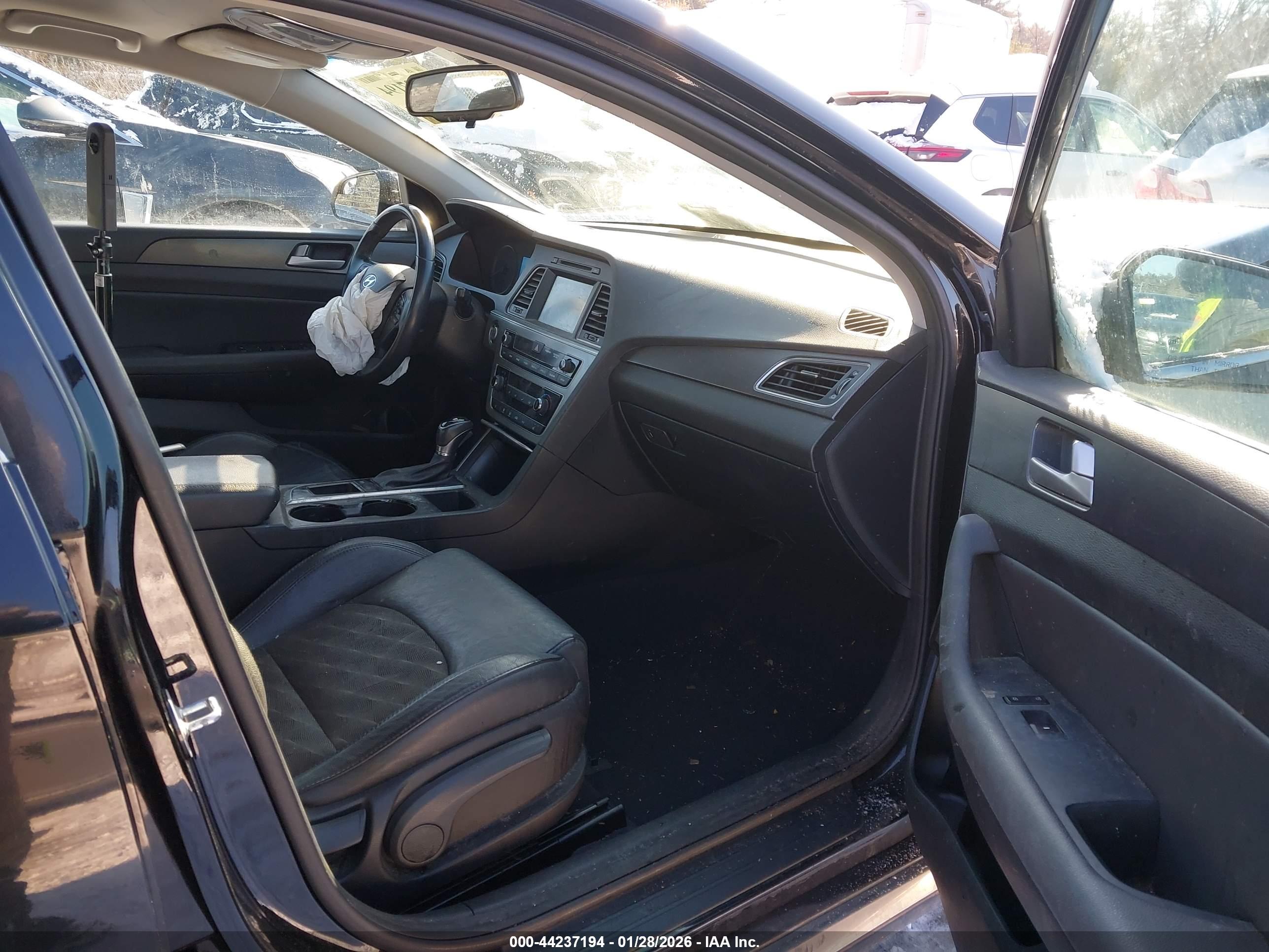 HYUNDAI SONATA image 5