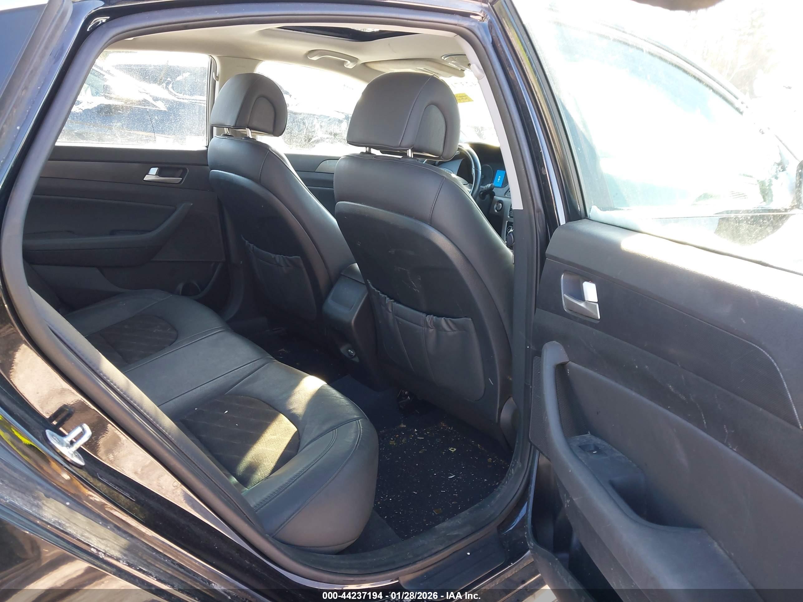 HYUNDAI SONATA image 8