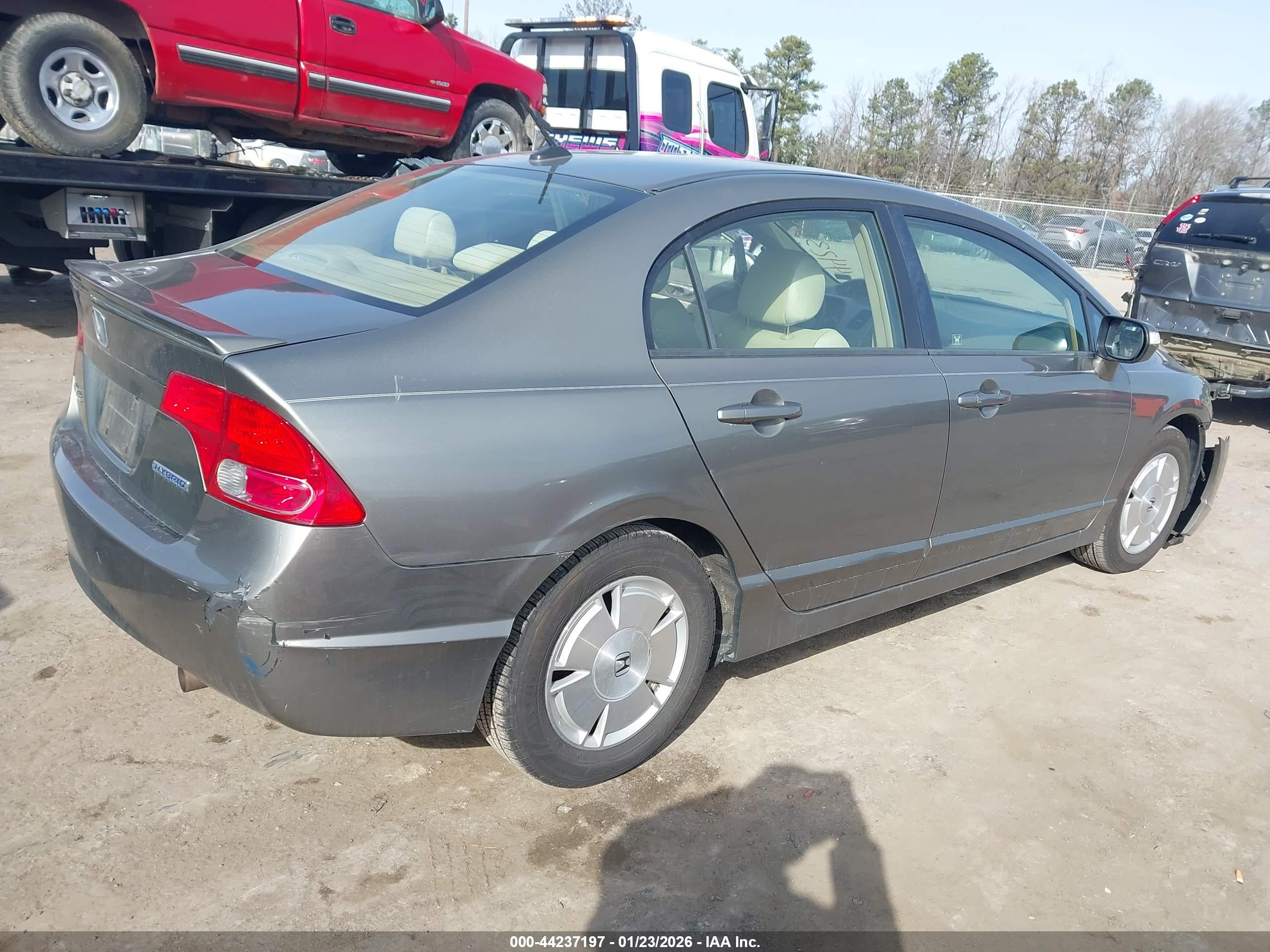 HONDA CIVIC image 4