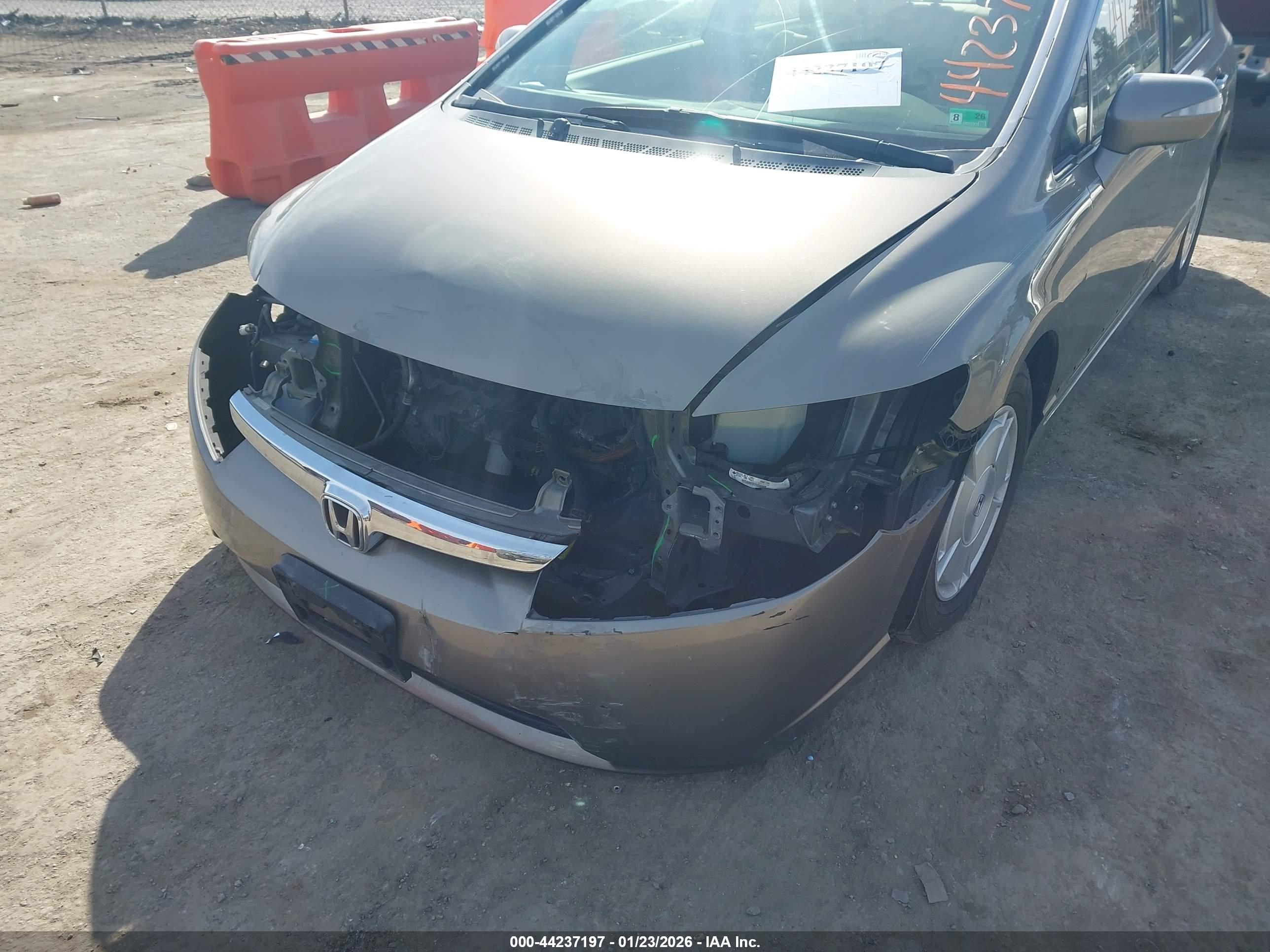 HONDA CIVIC image 6