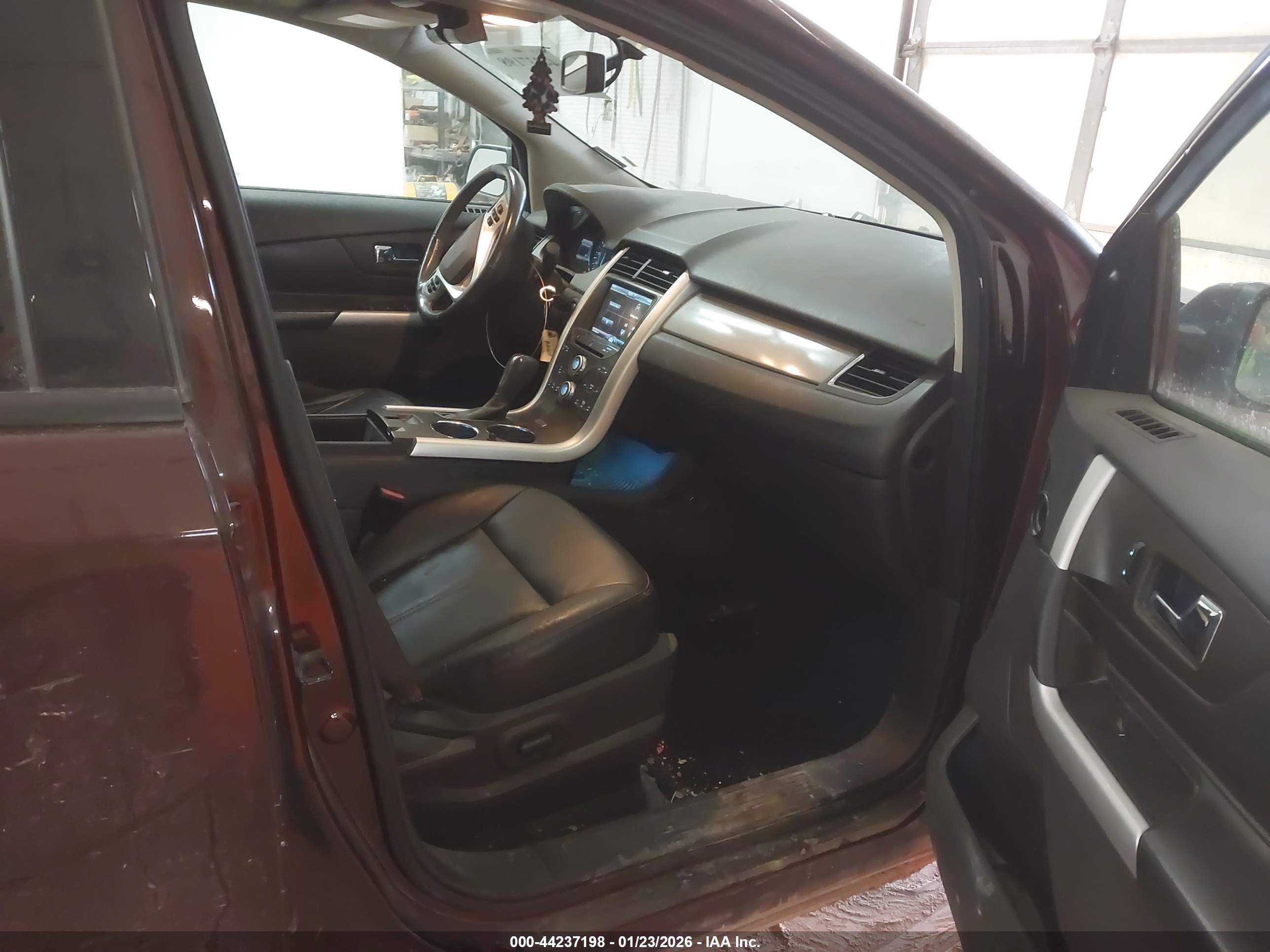 FORD EDGE image 5