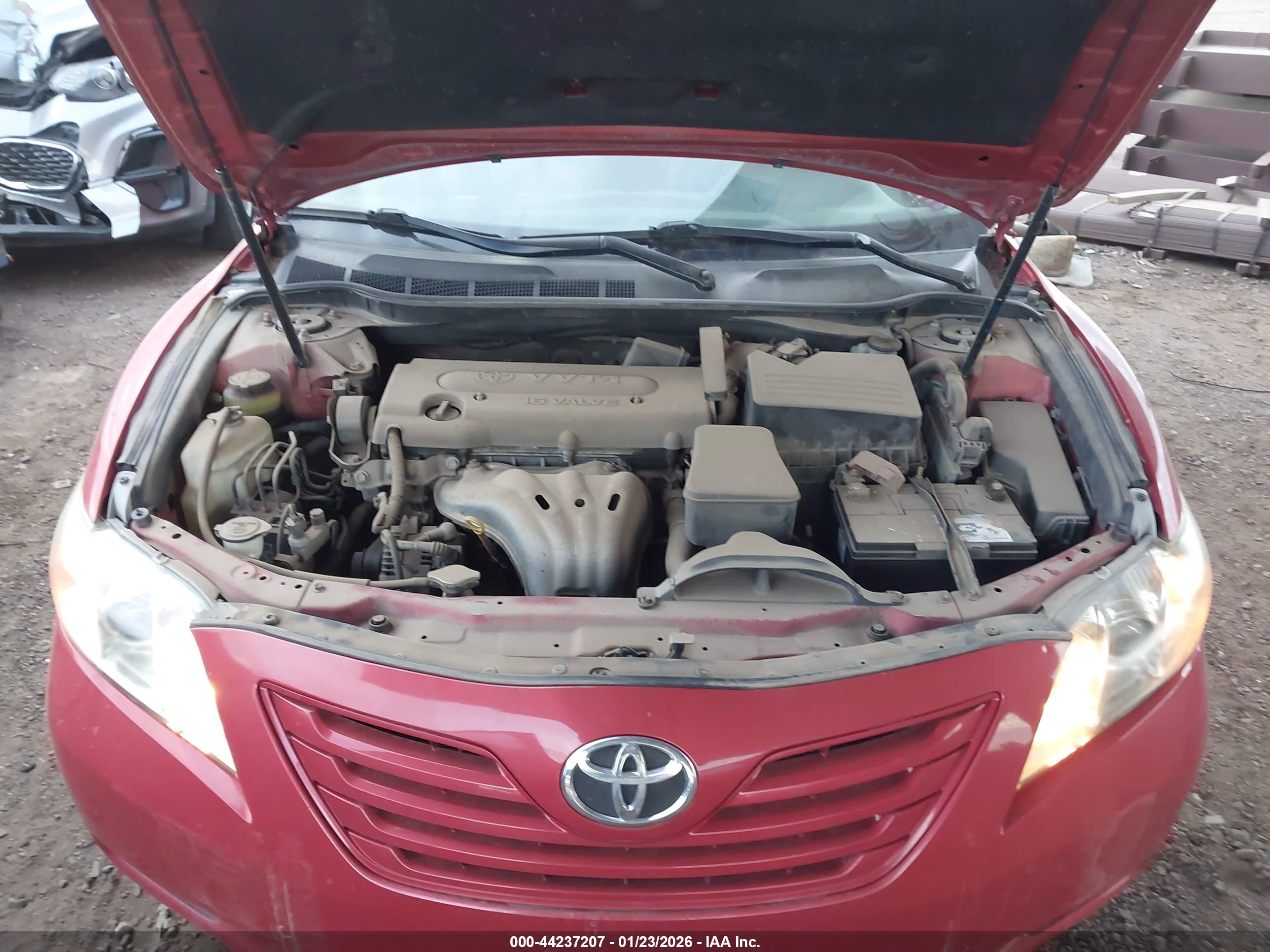 TOYOTA CAMRY image 10