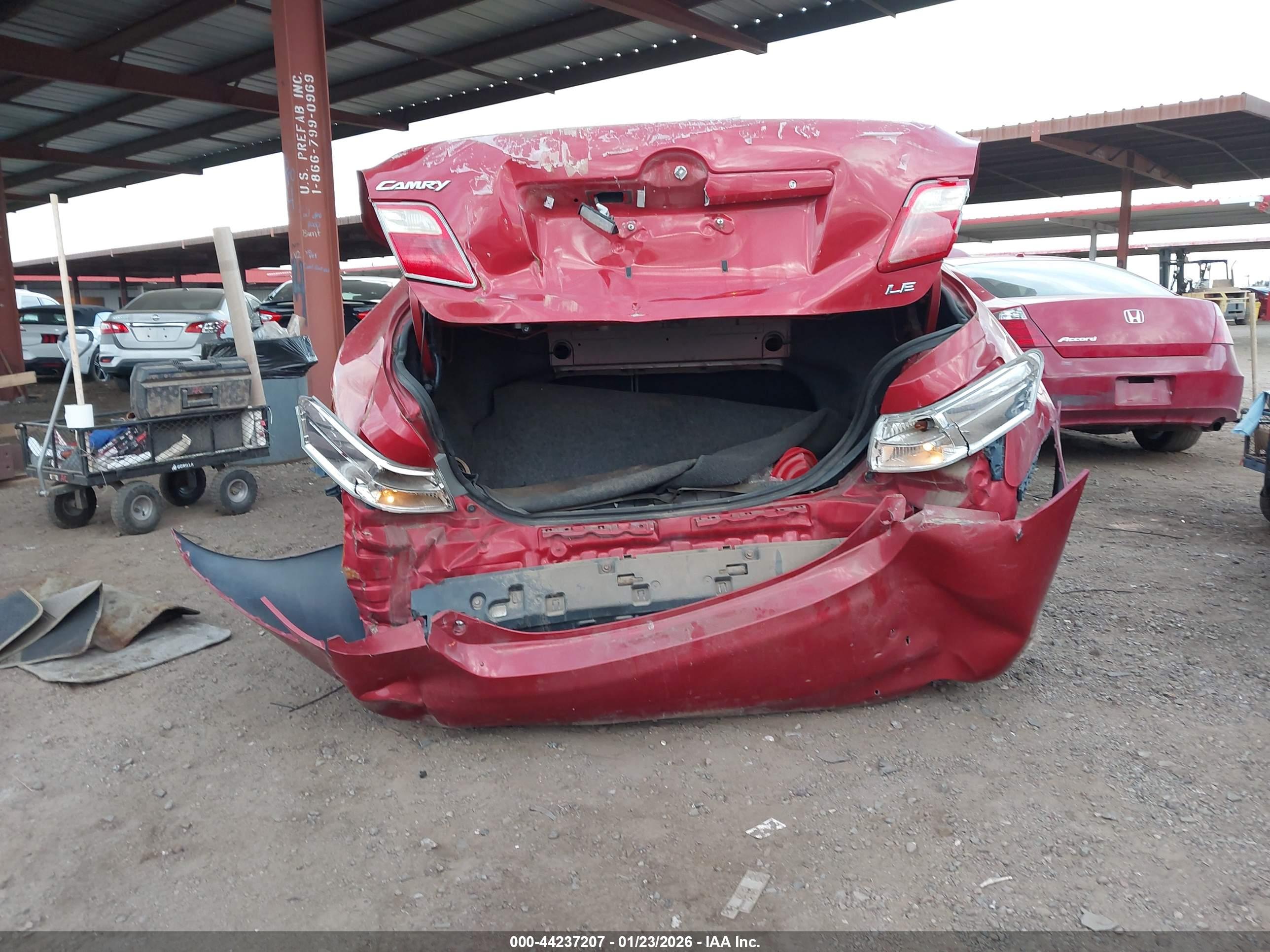 TOYOTA CAMRY image 6