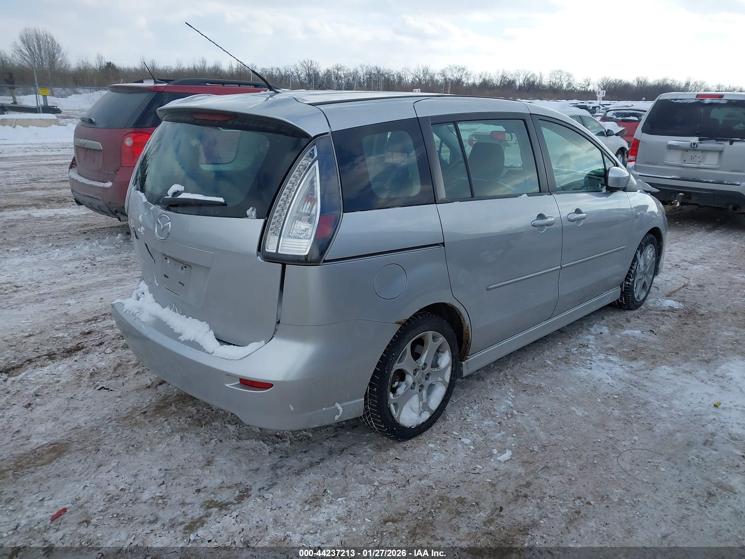 MAZDA MAZDA5 image 4