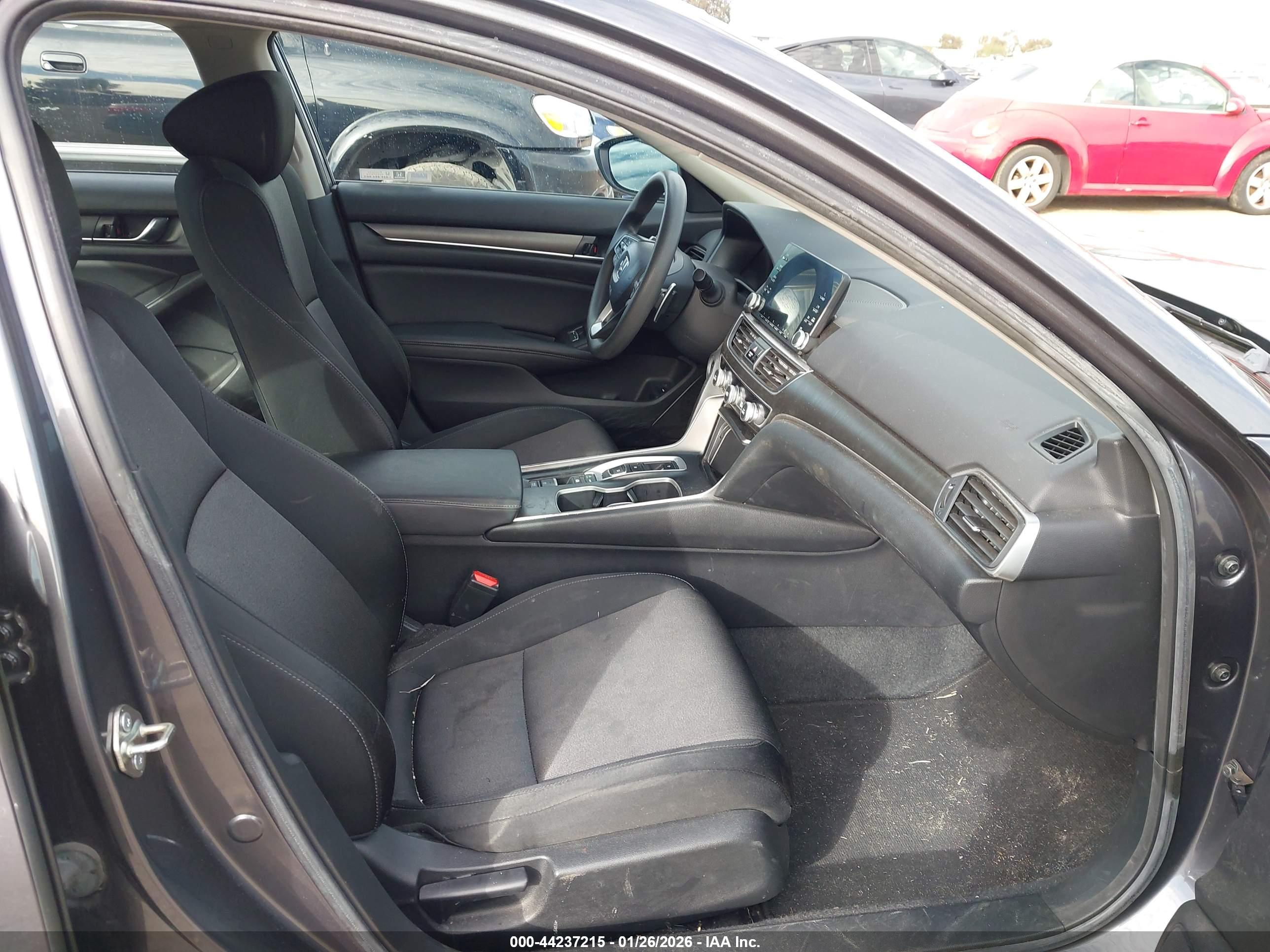 HONDA ACCORD image 5
