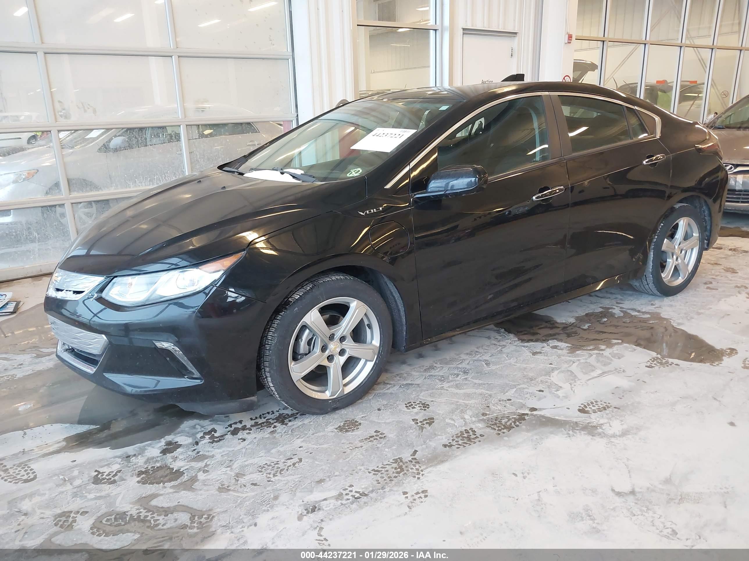 CHEVROLET VOLT image 2