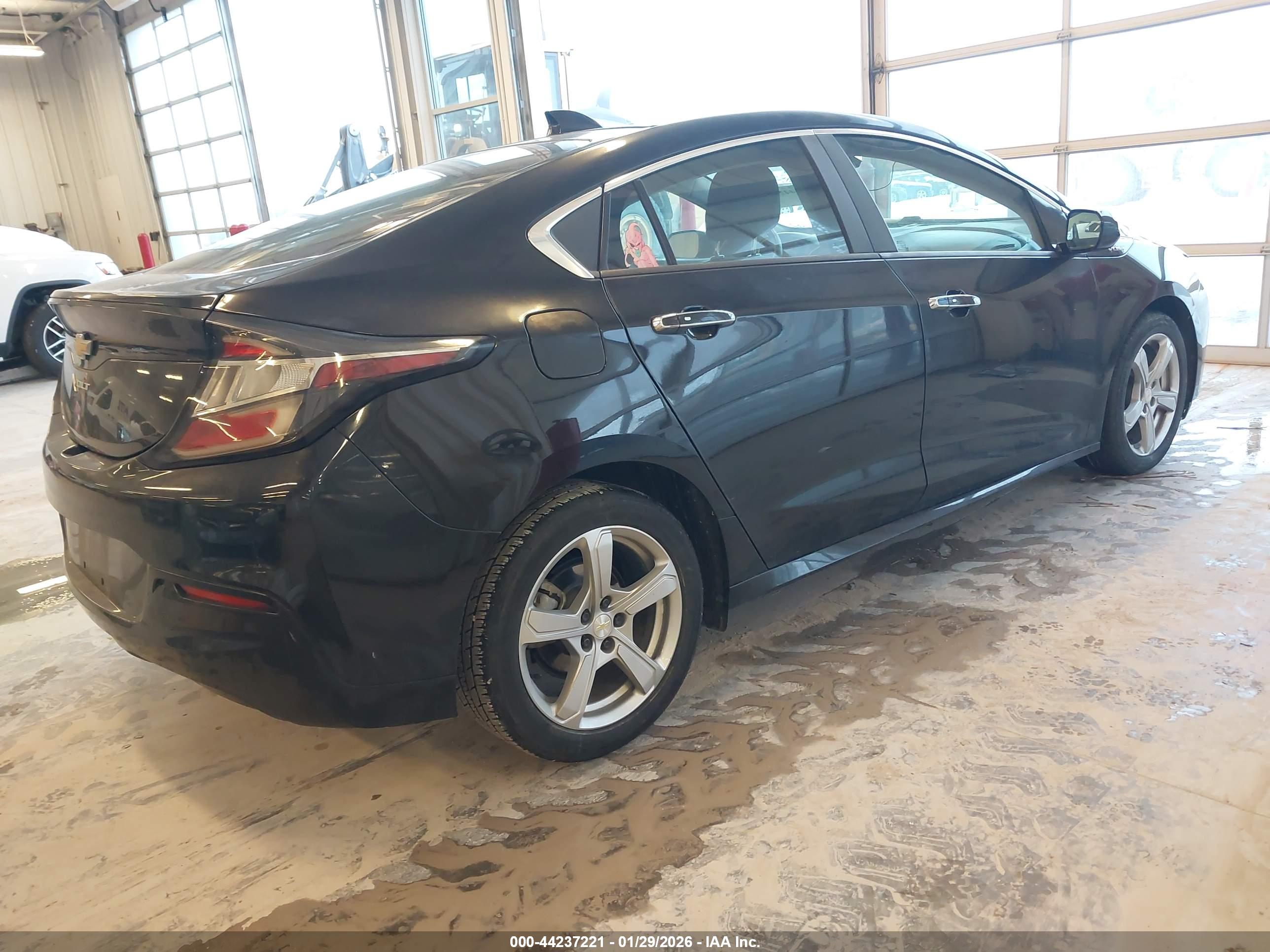 CHEVROLET VOLT image 4