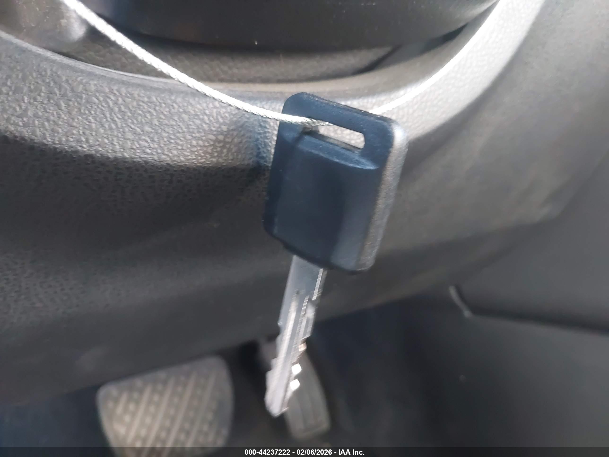 NISSAN ROGUE image 11
