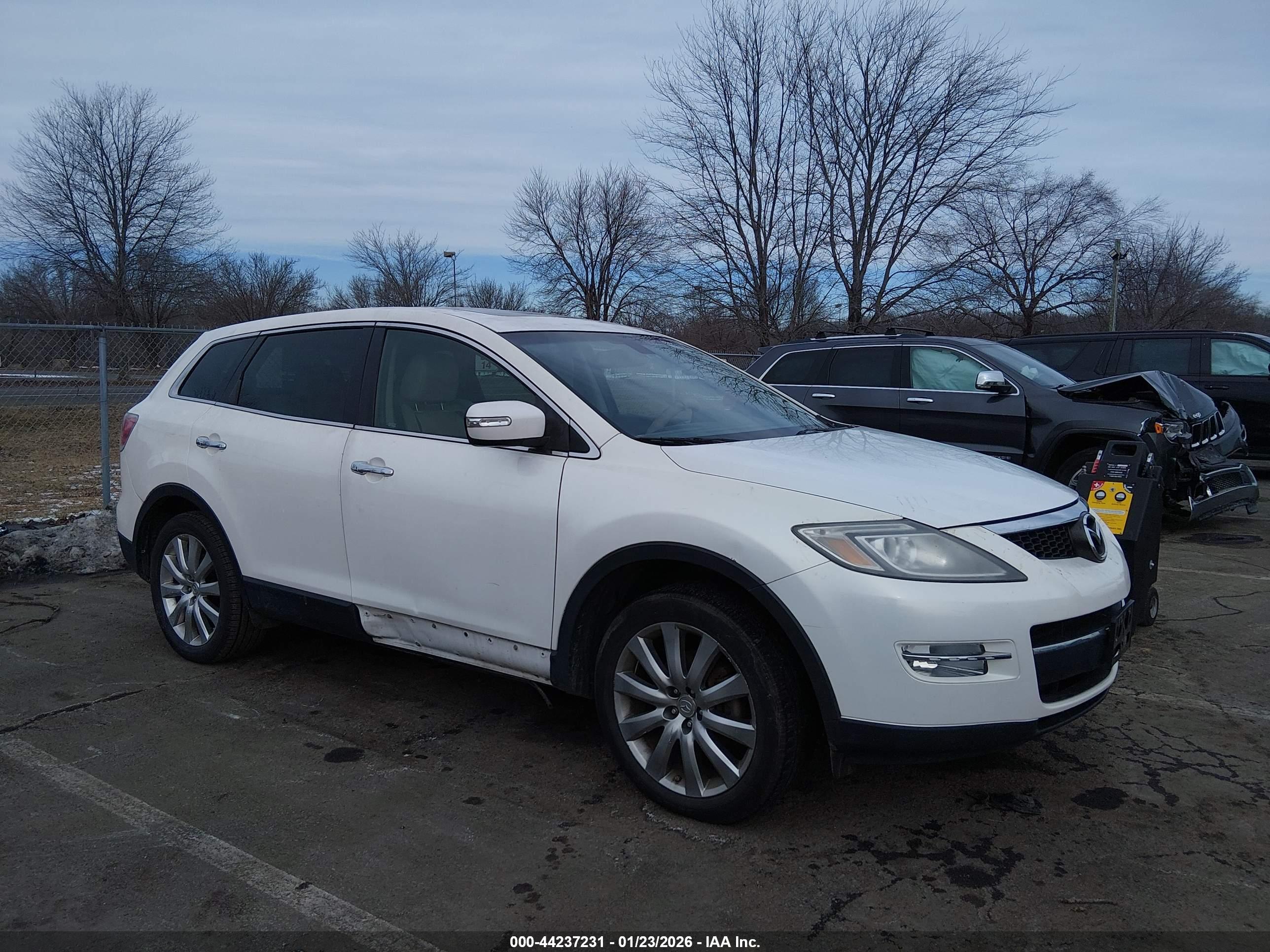 MAZDA CX-9 image 6
