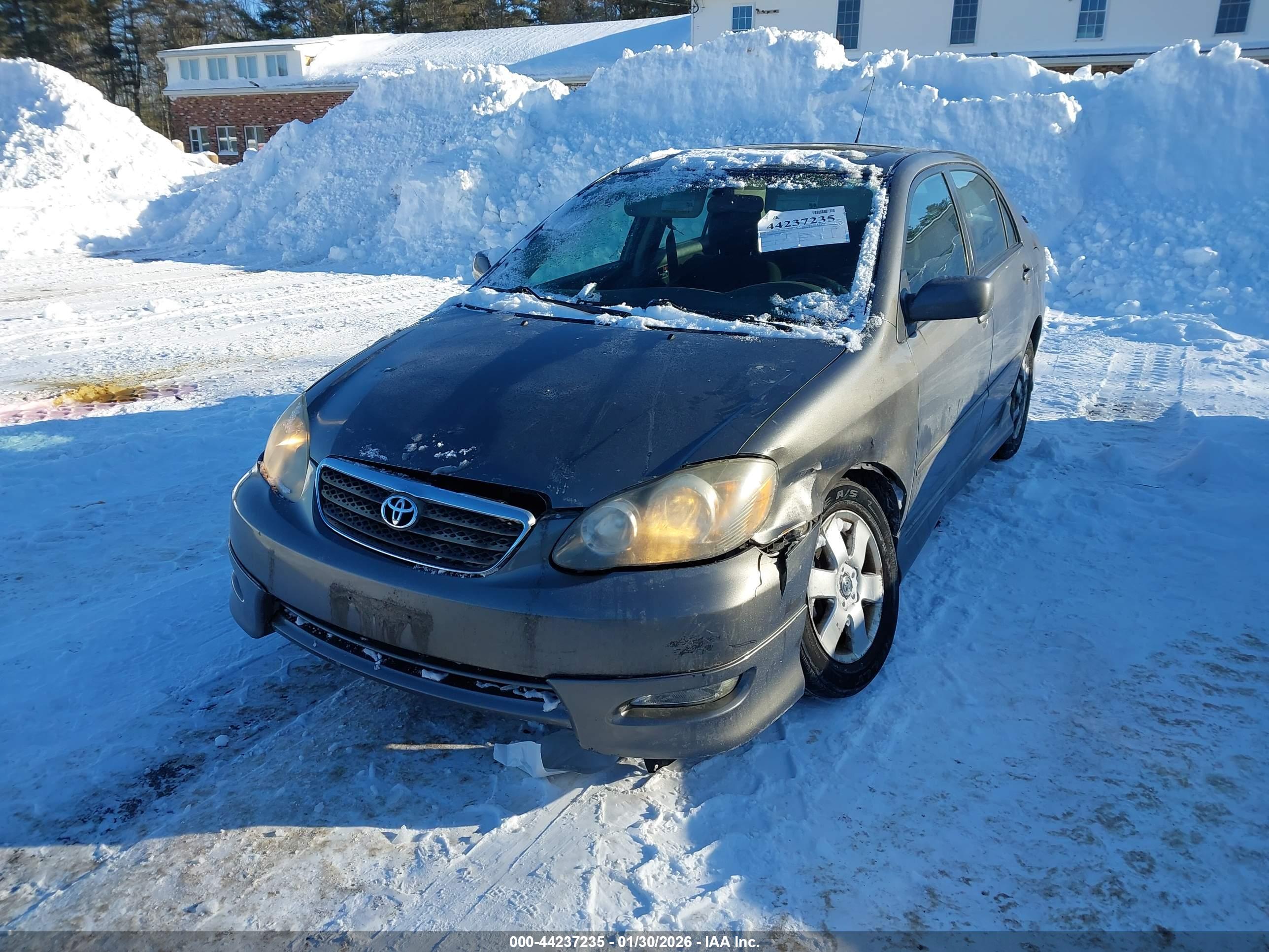TOYOTA COROLLA image 2