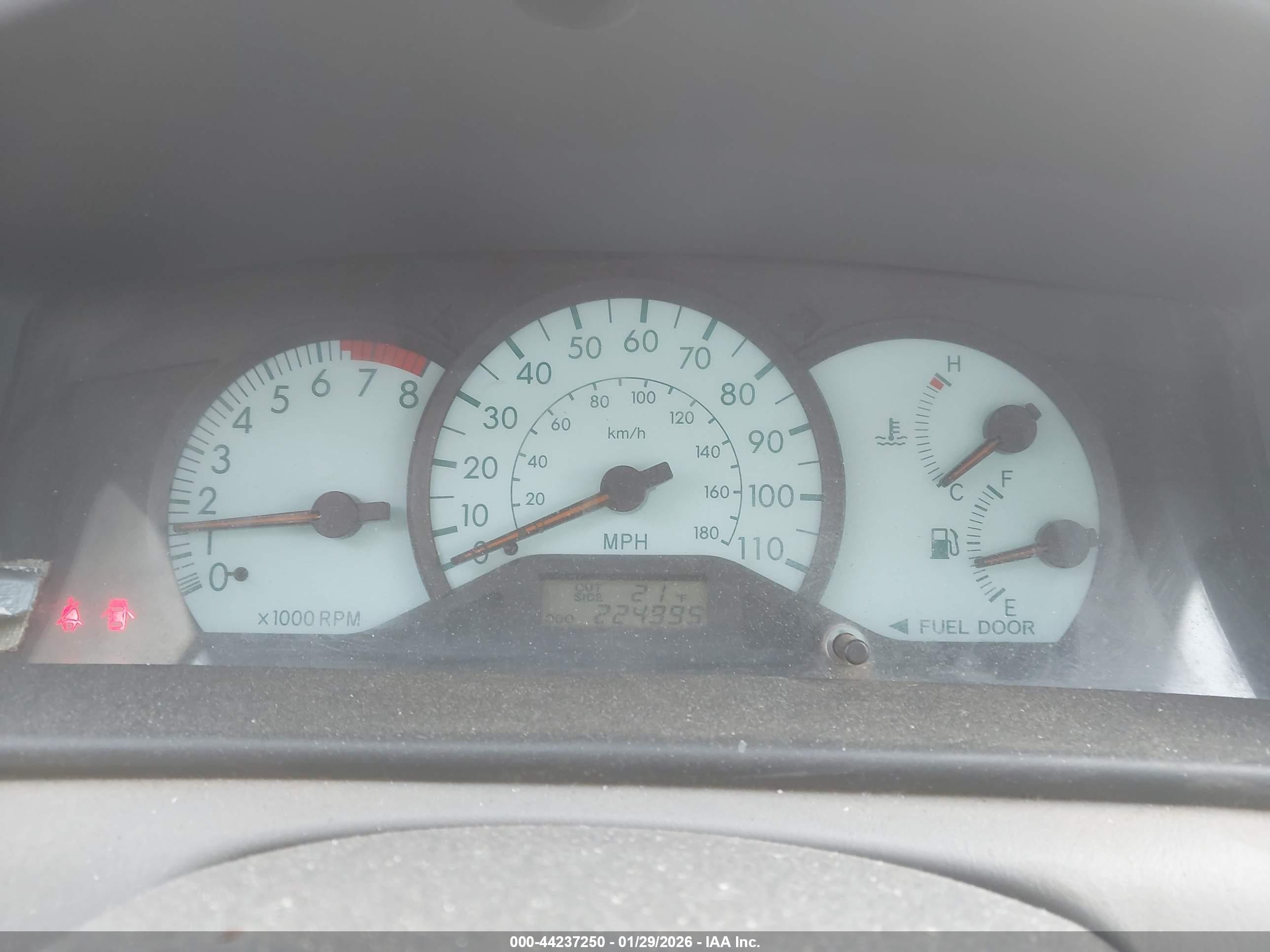TOYOTA COROLLA image 7