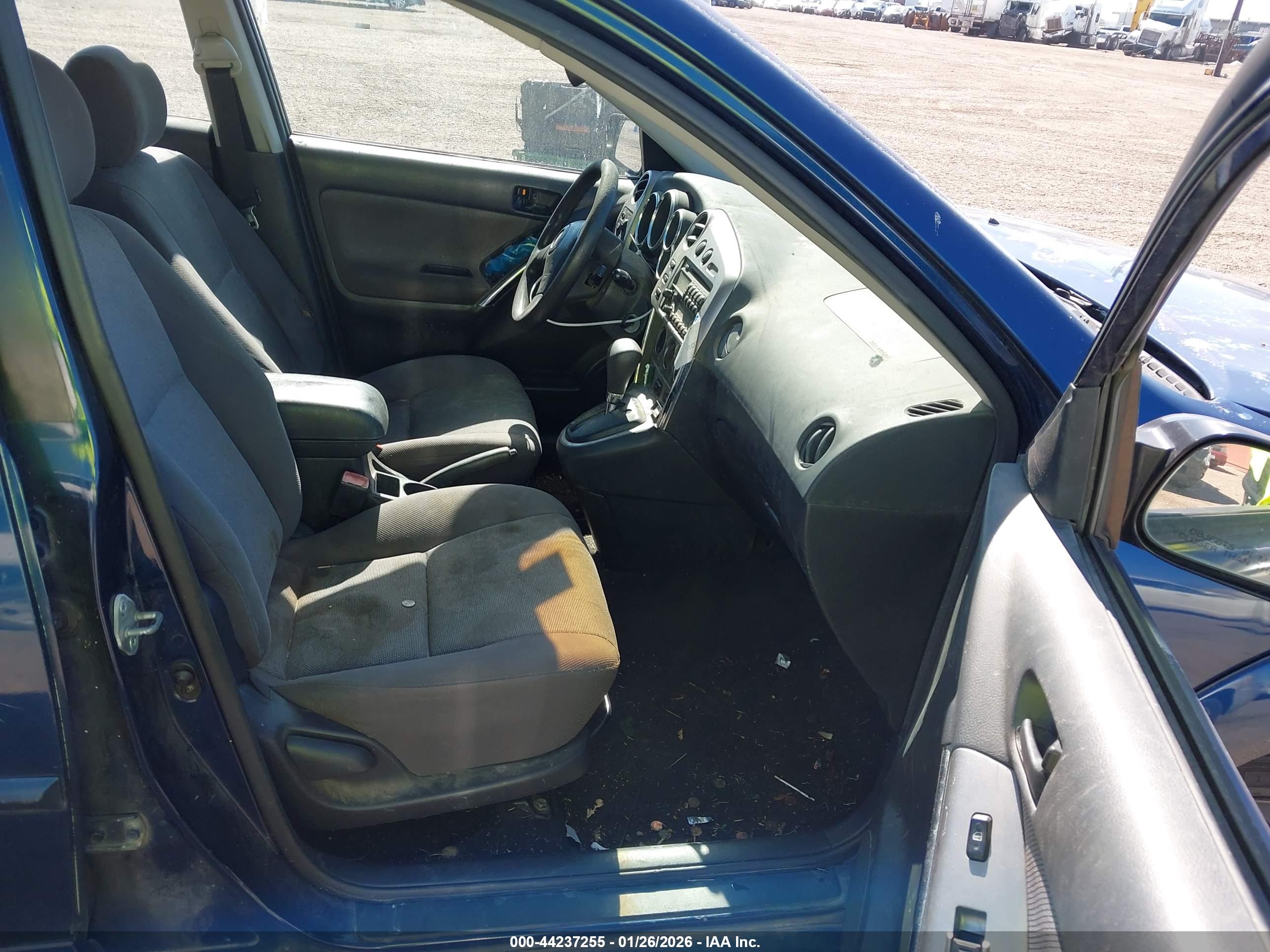 PONTIAC VIBE image 5