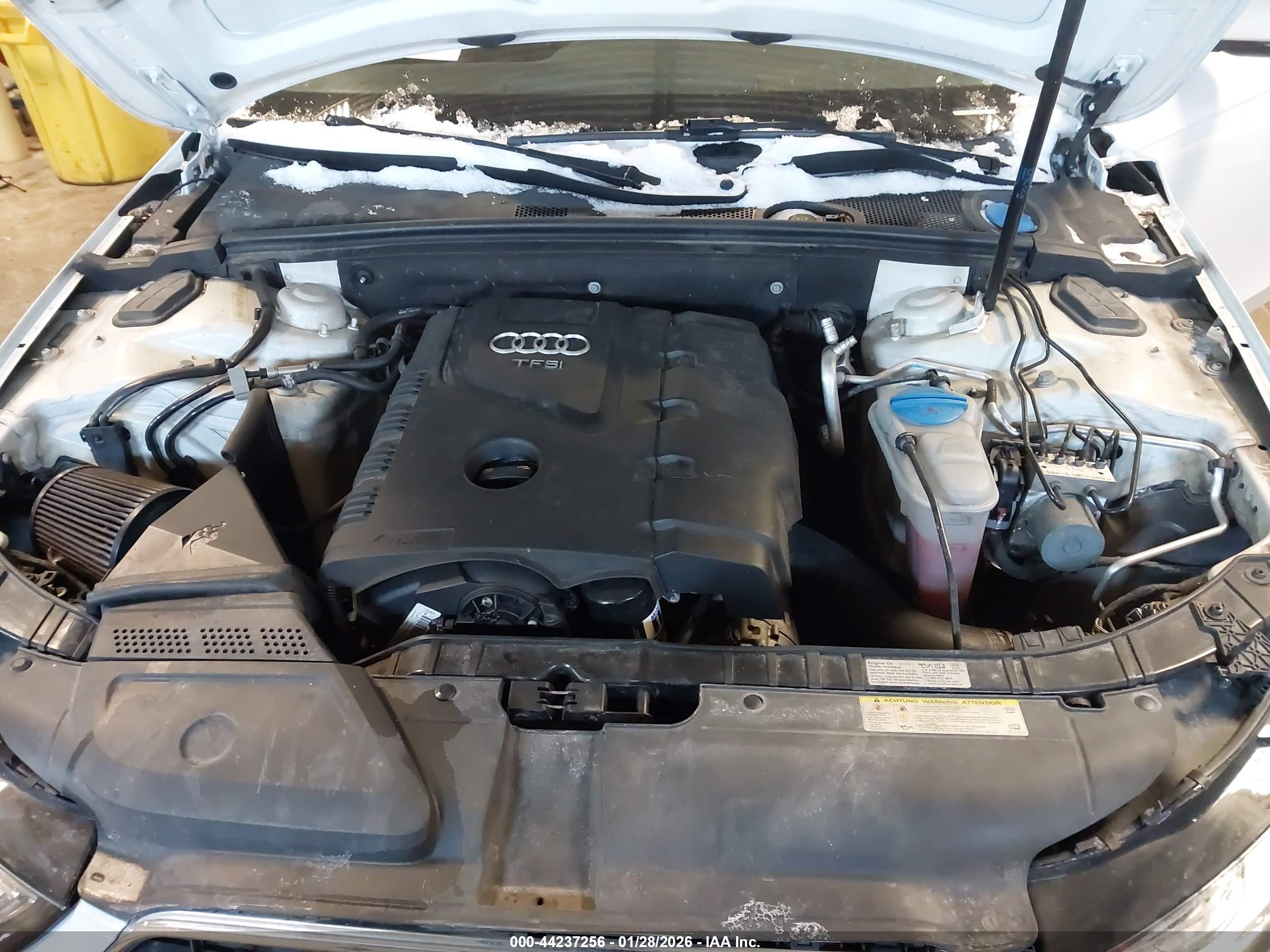AUDI A4 image 10