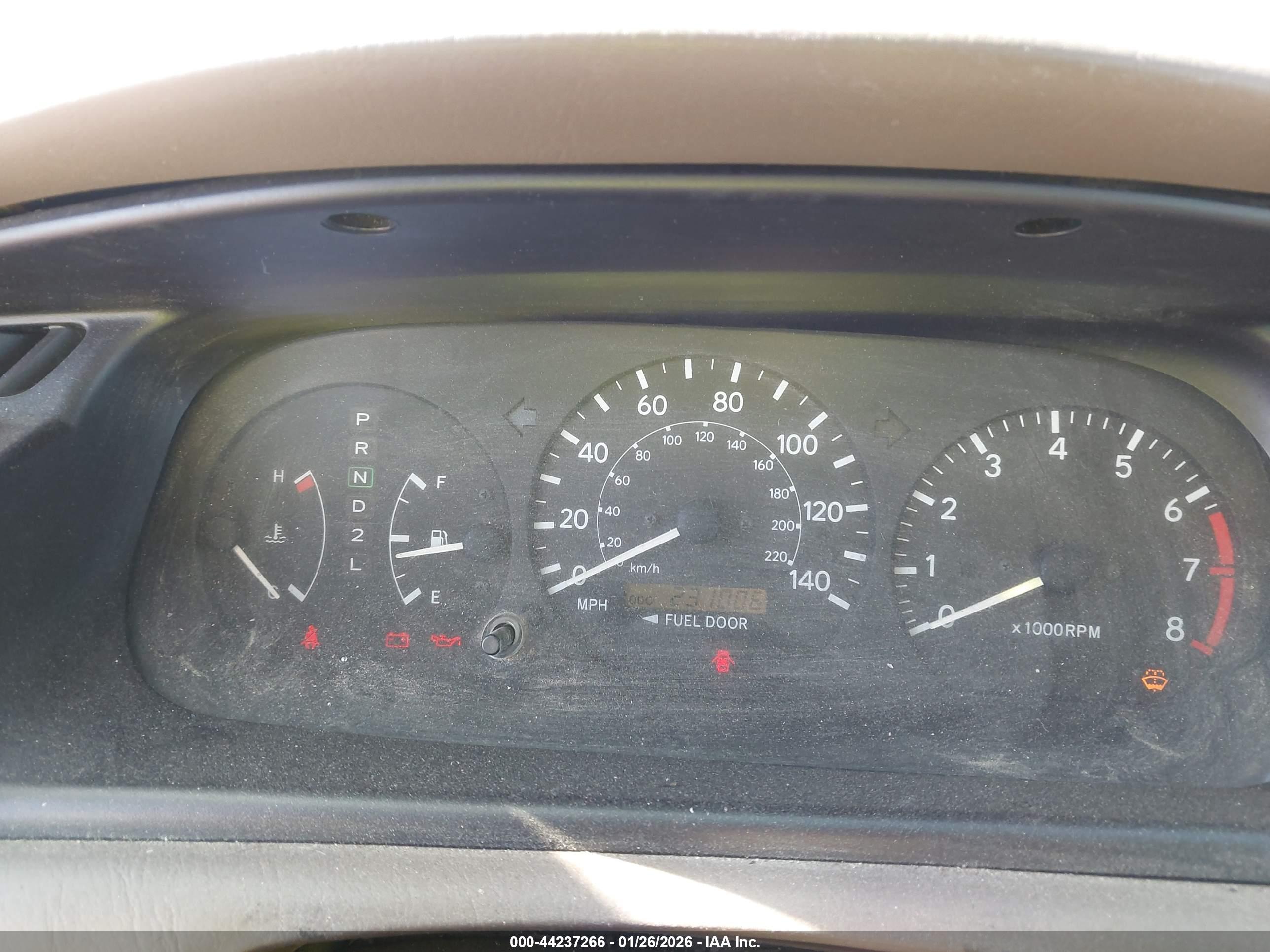 TOYOTA CAMRY image 7