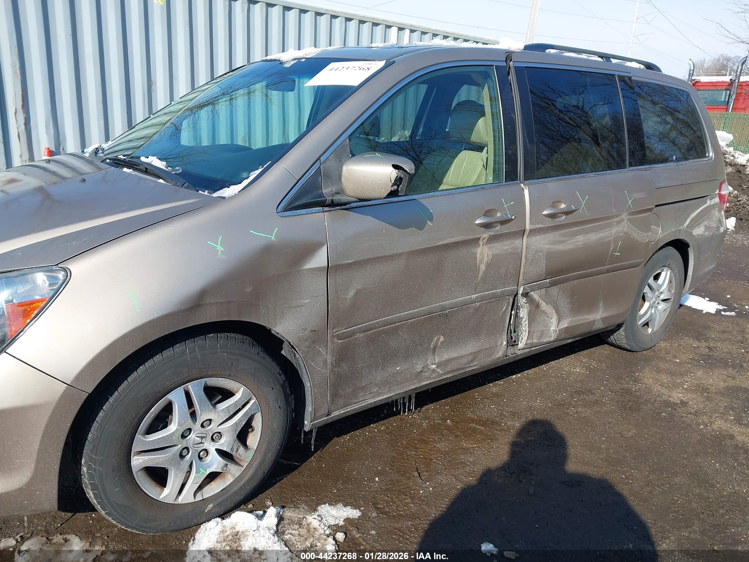 HONDA ODYSSEY image 6