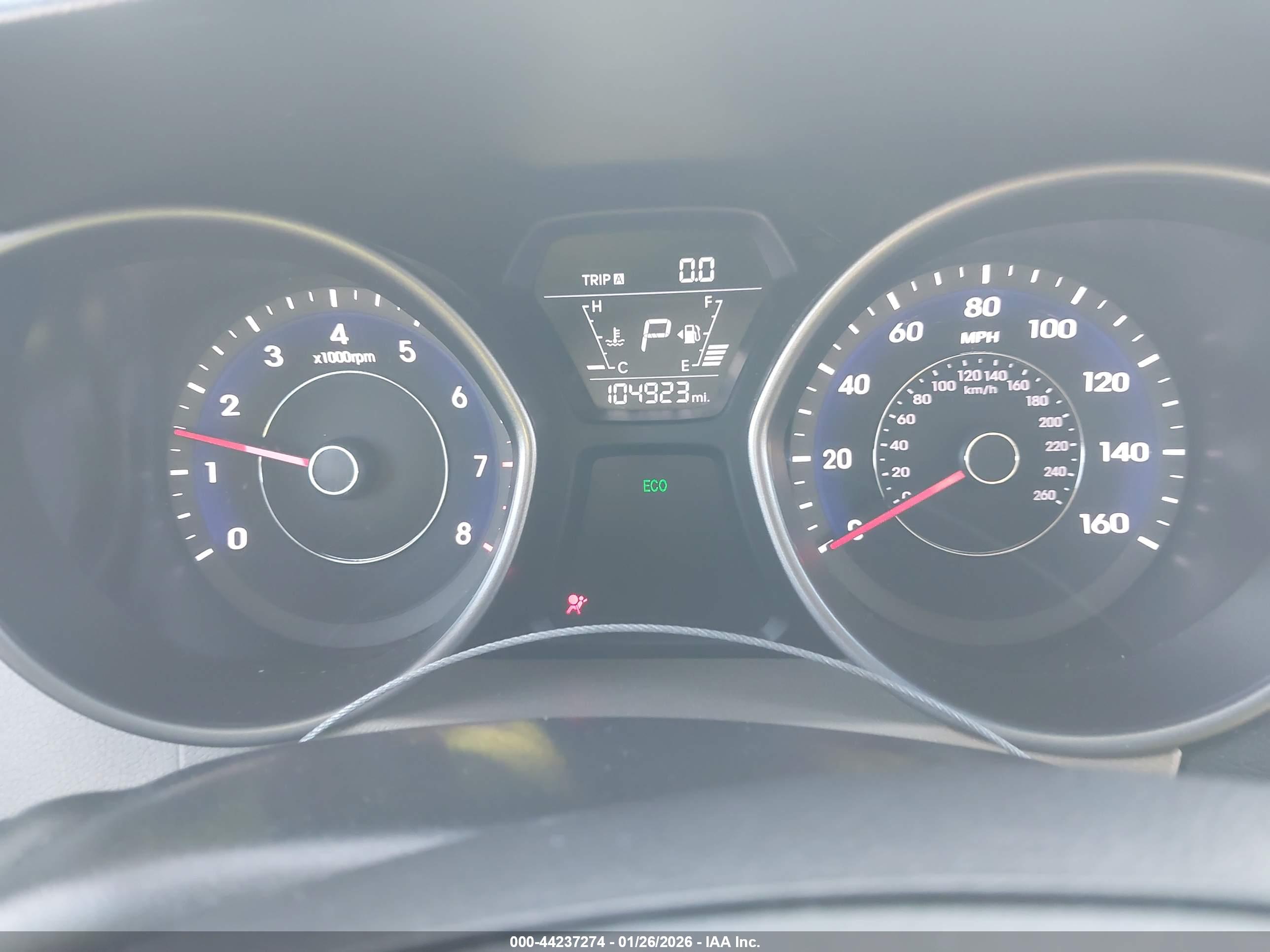HYUNDAI ELANTRA image 7