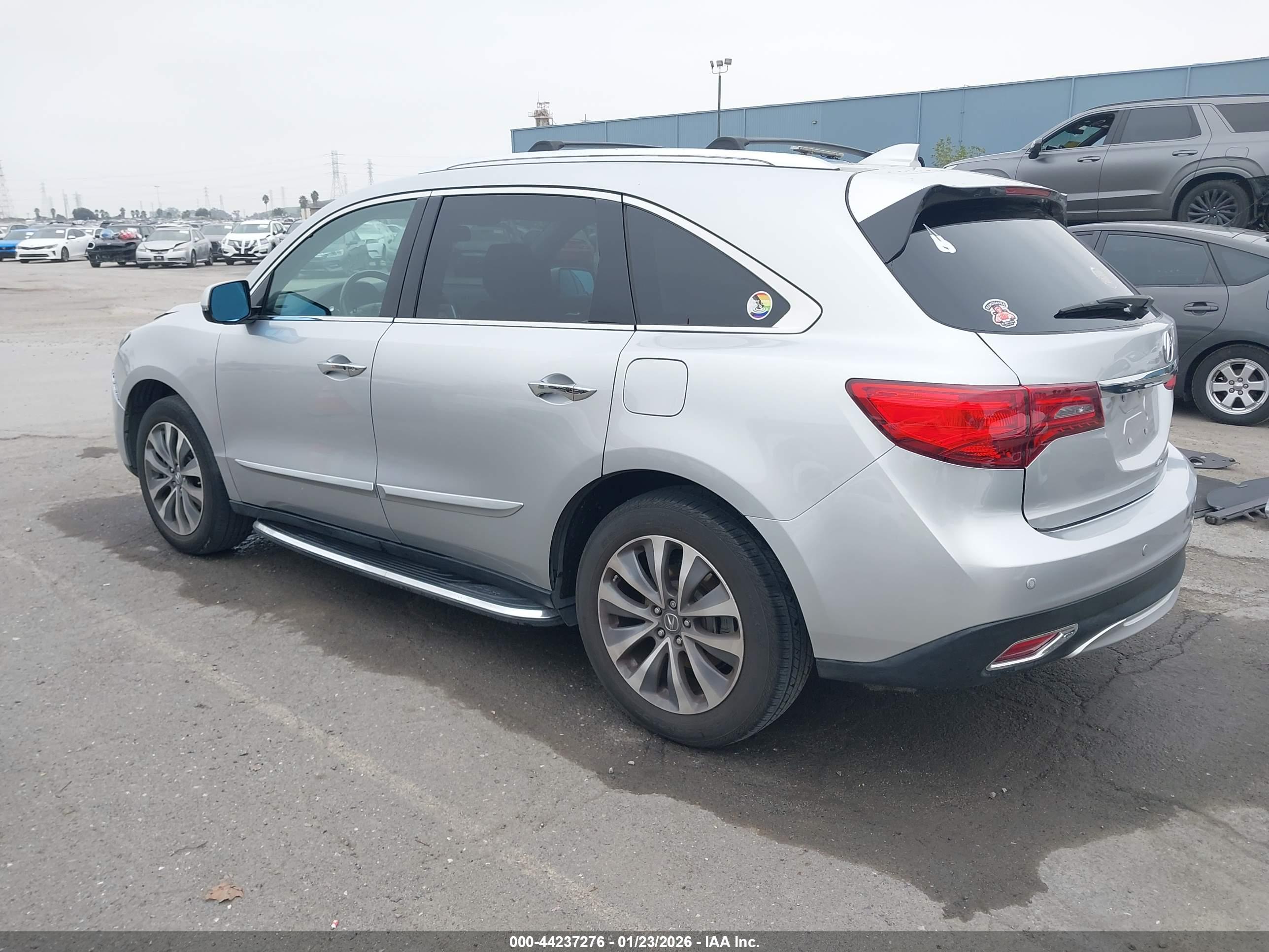 ACURA MDX image 3