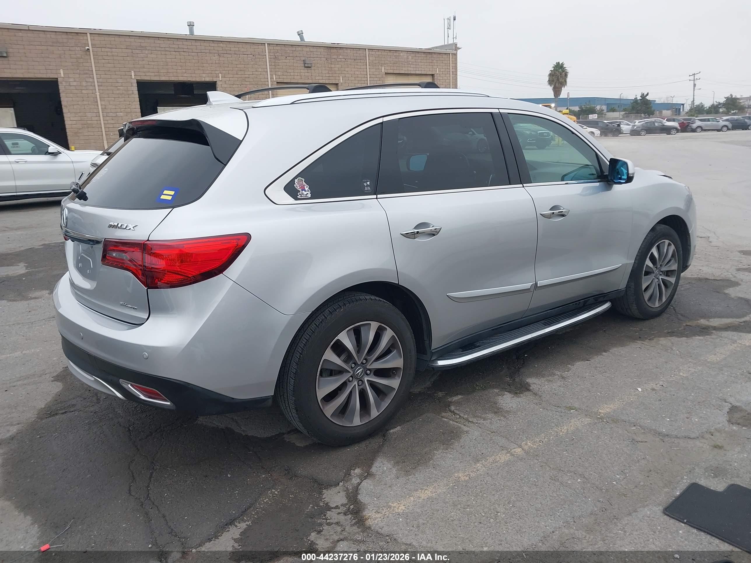 ACURA MDX image 4