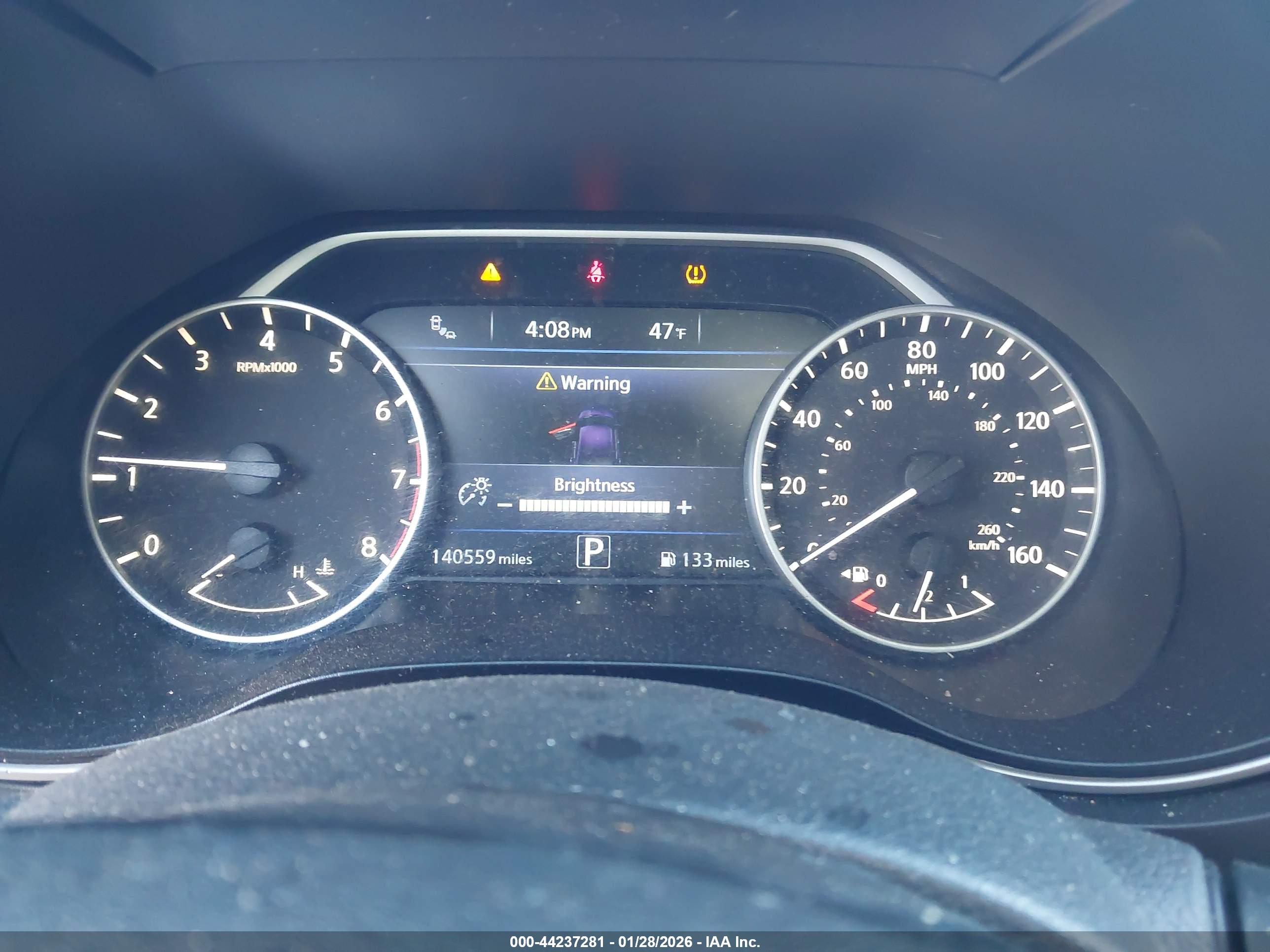 NISSAN MAXIMA image 7