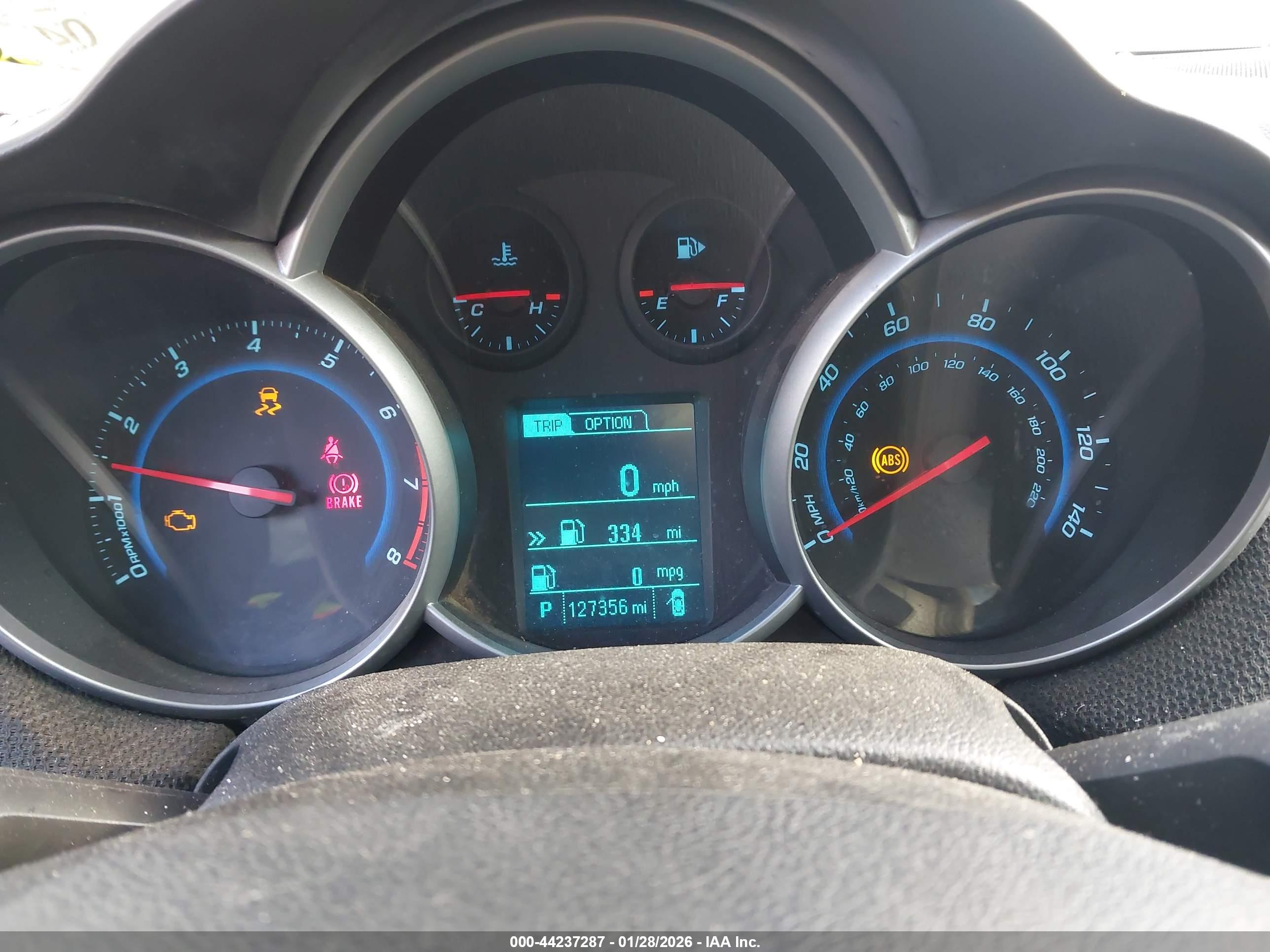 CHEVROLET CRUZE image 7
