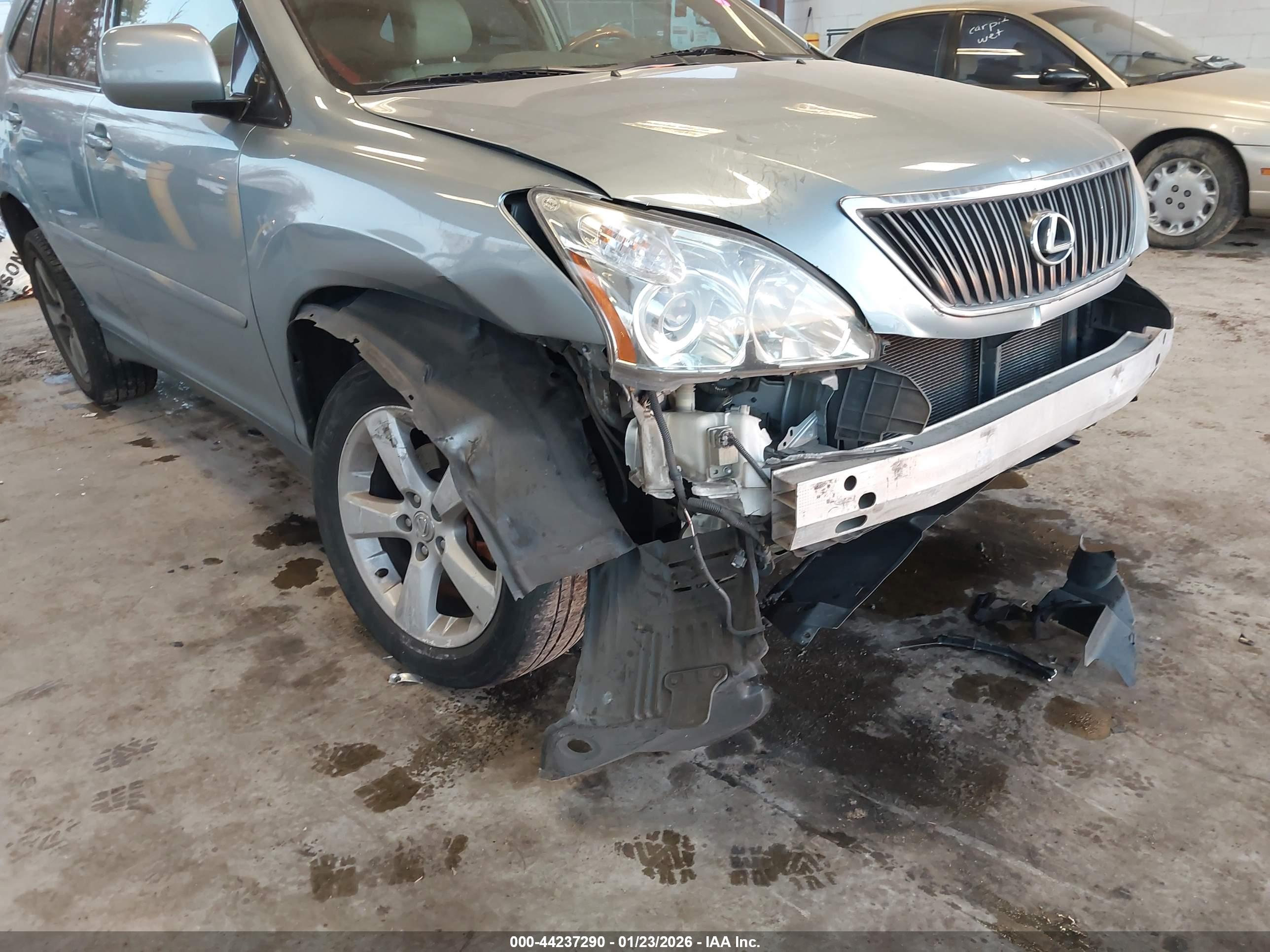 LEXUS RX image 6