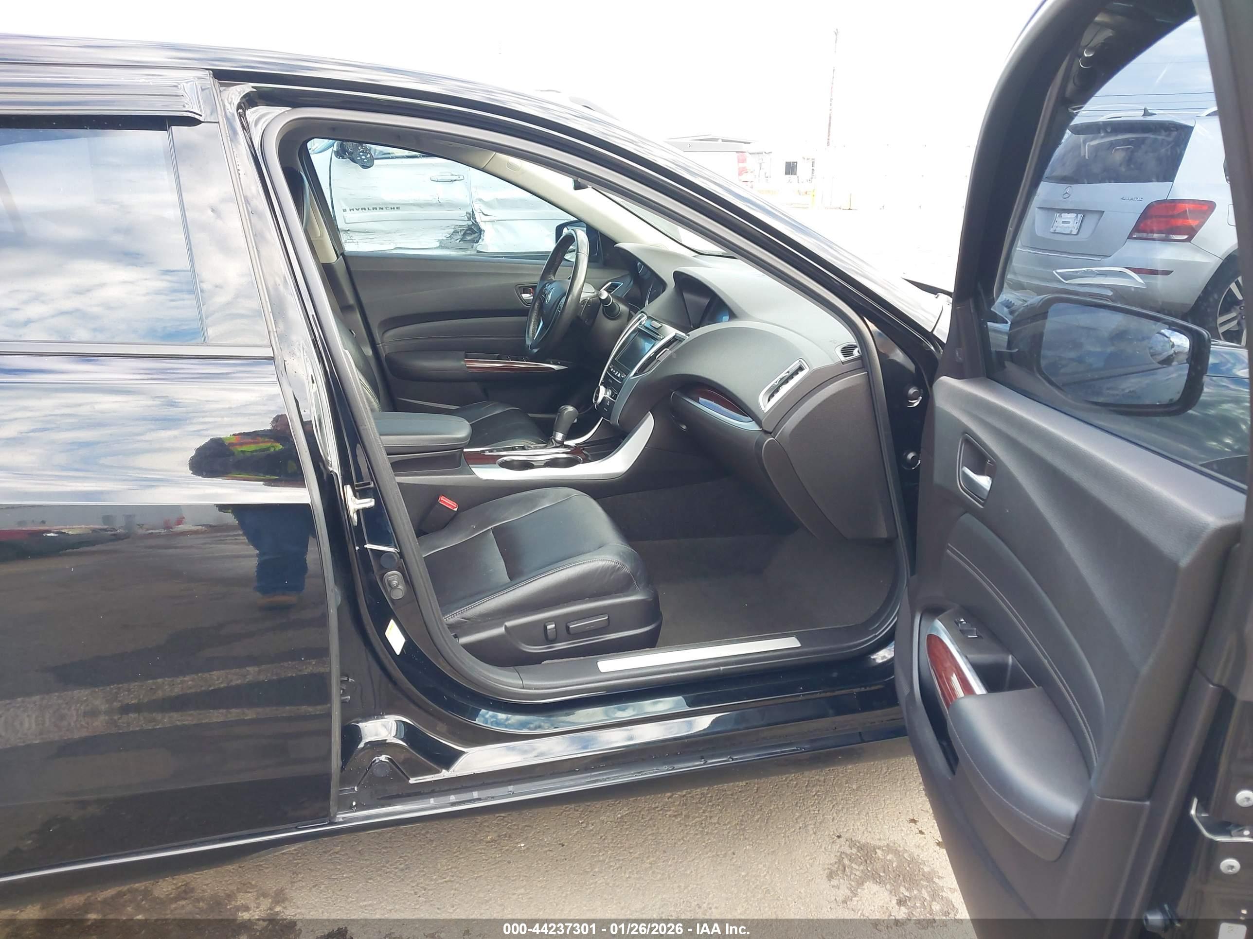 ACURA TLX image 5