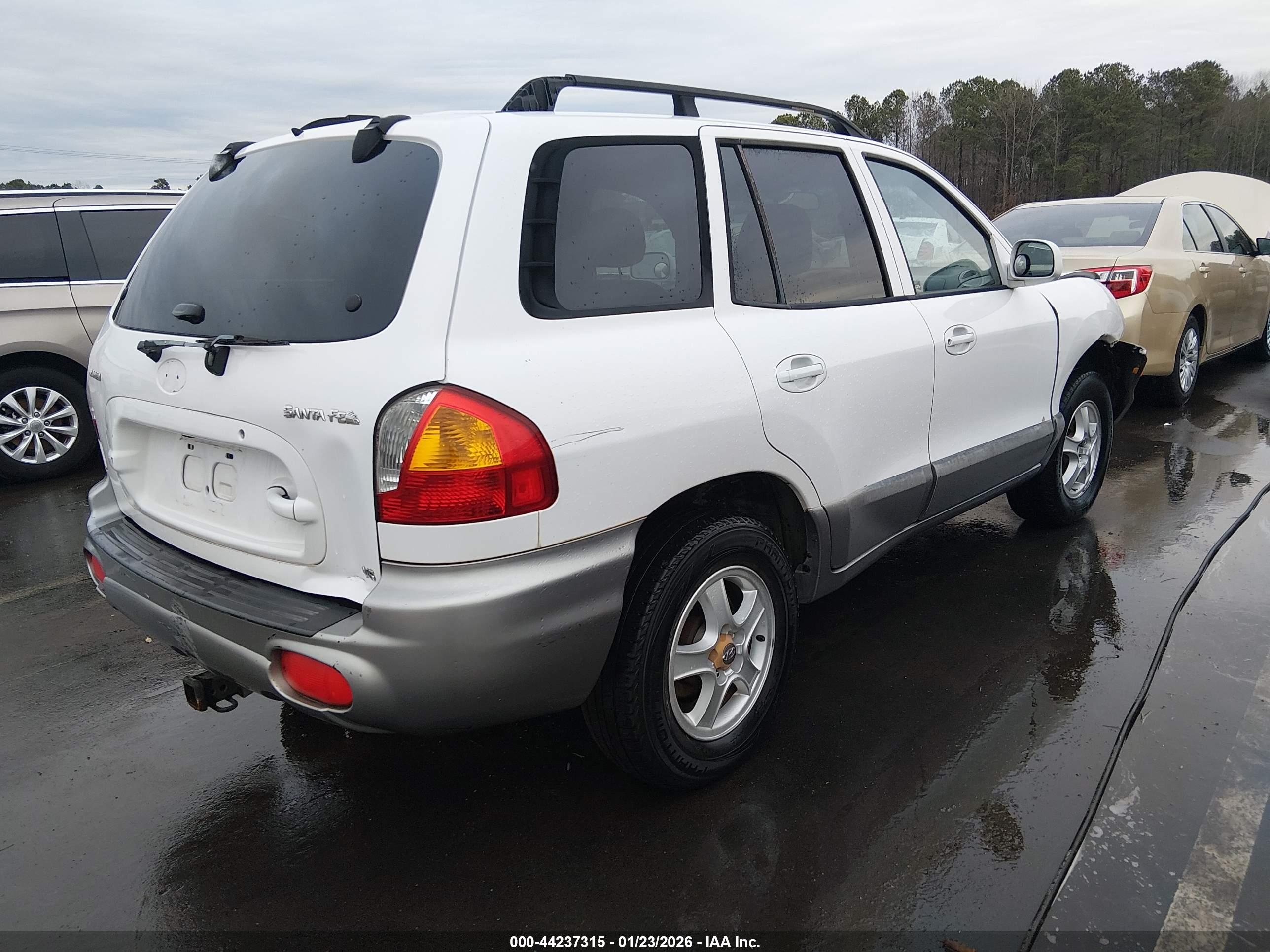 HYUNDAI SANTA image 4