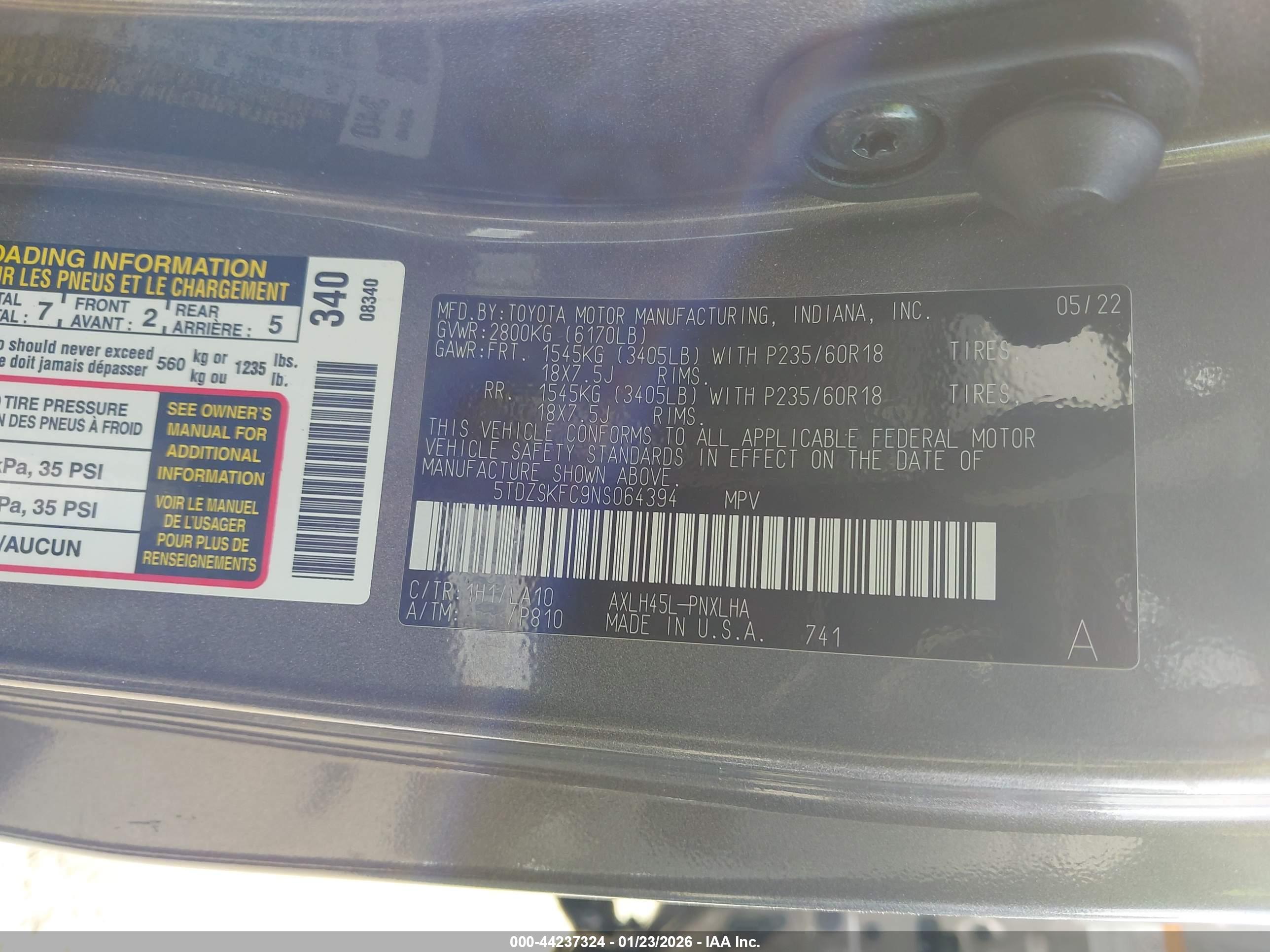 TOYOTA SIENNA image 9