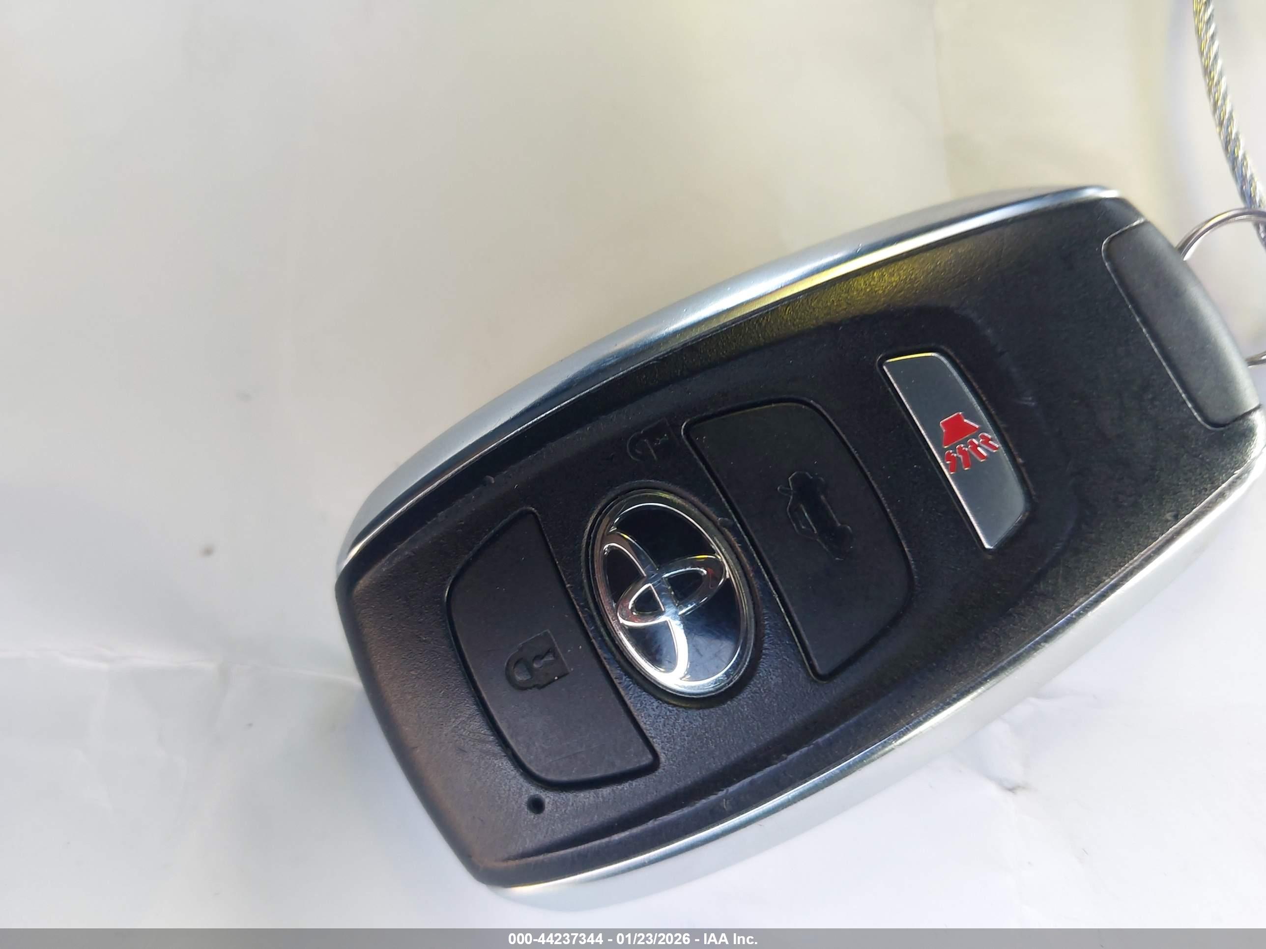 TOYOTA GR86 image 11