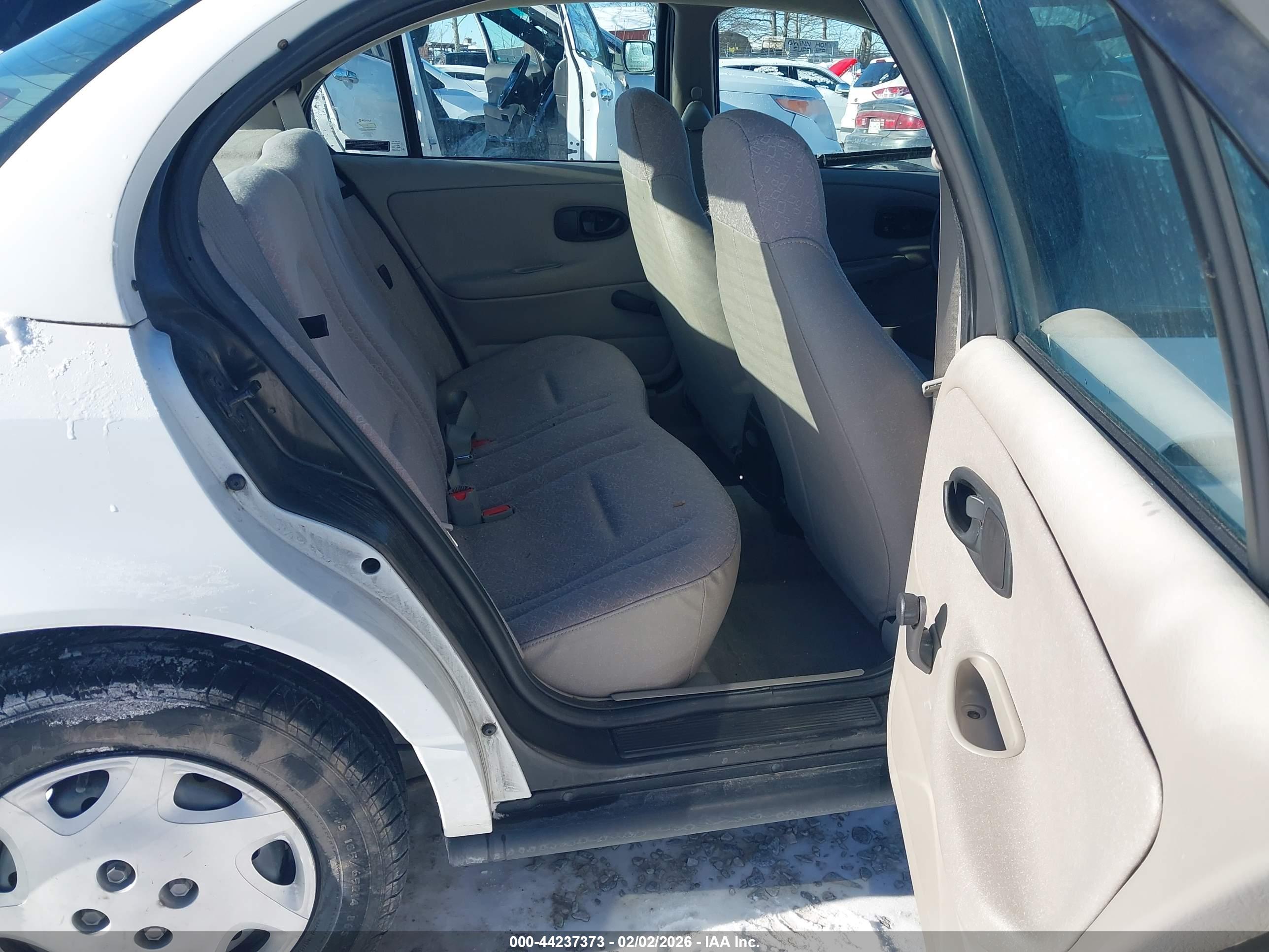 SATURN S-SERIES image 8