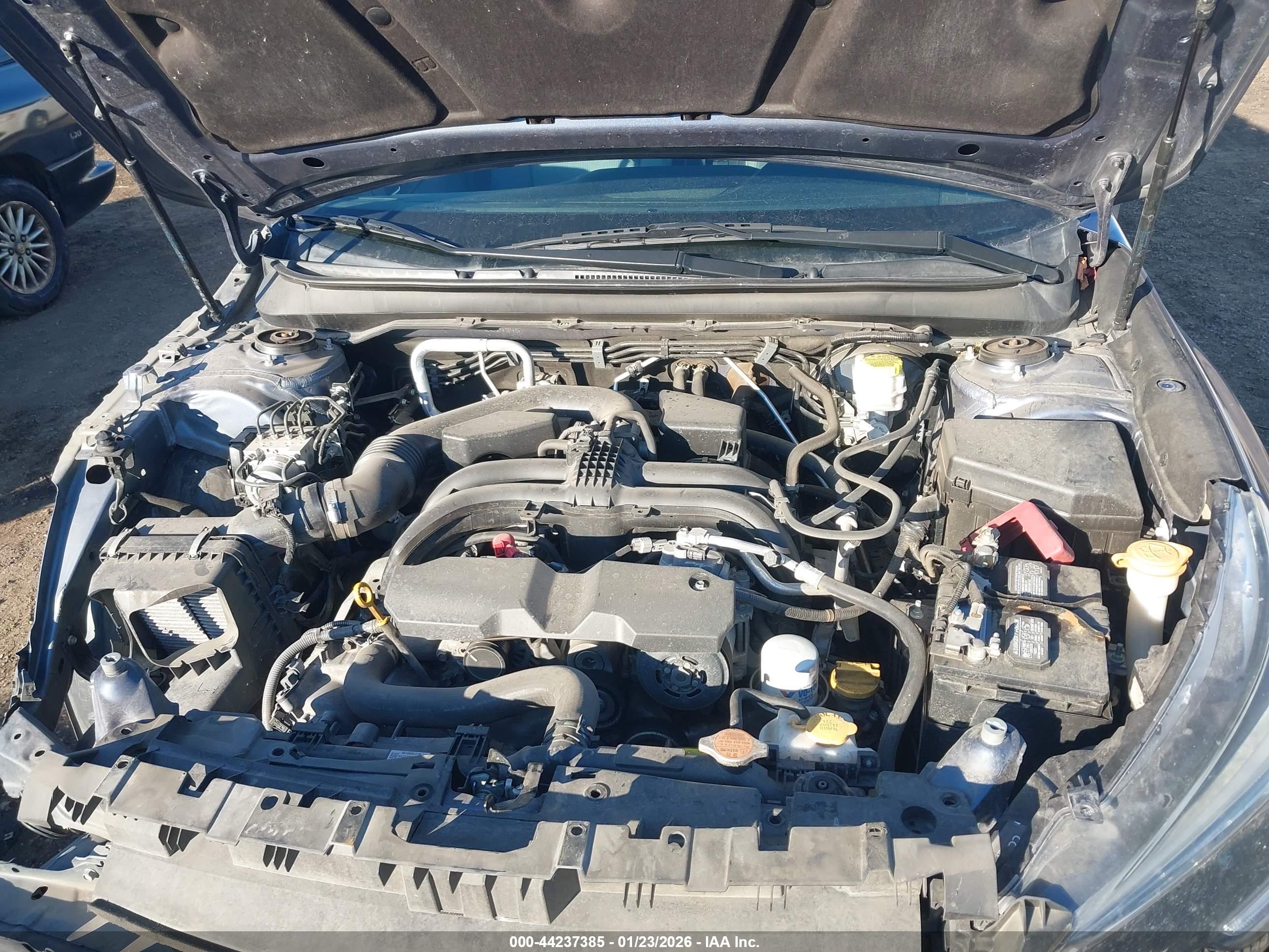 SUBARU OUTBACK image 10