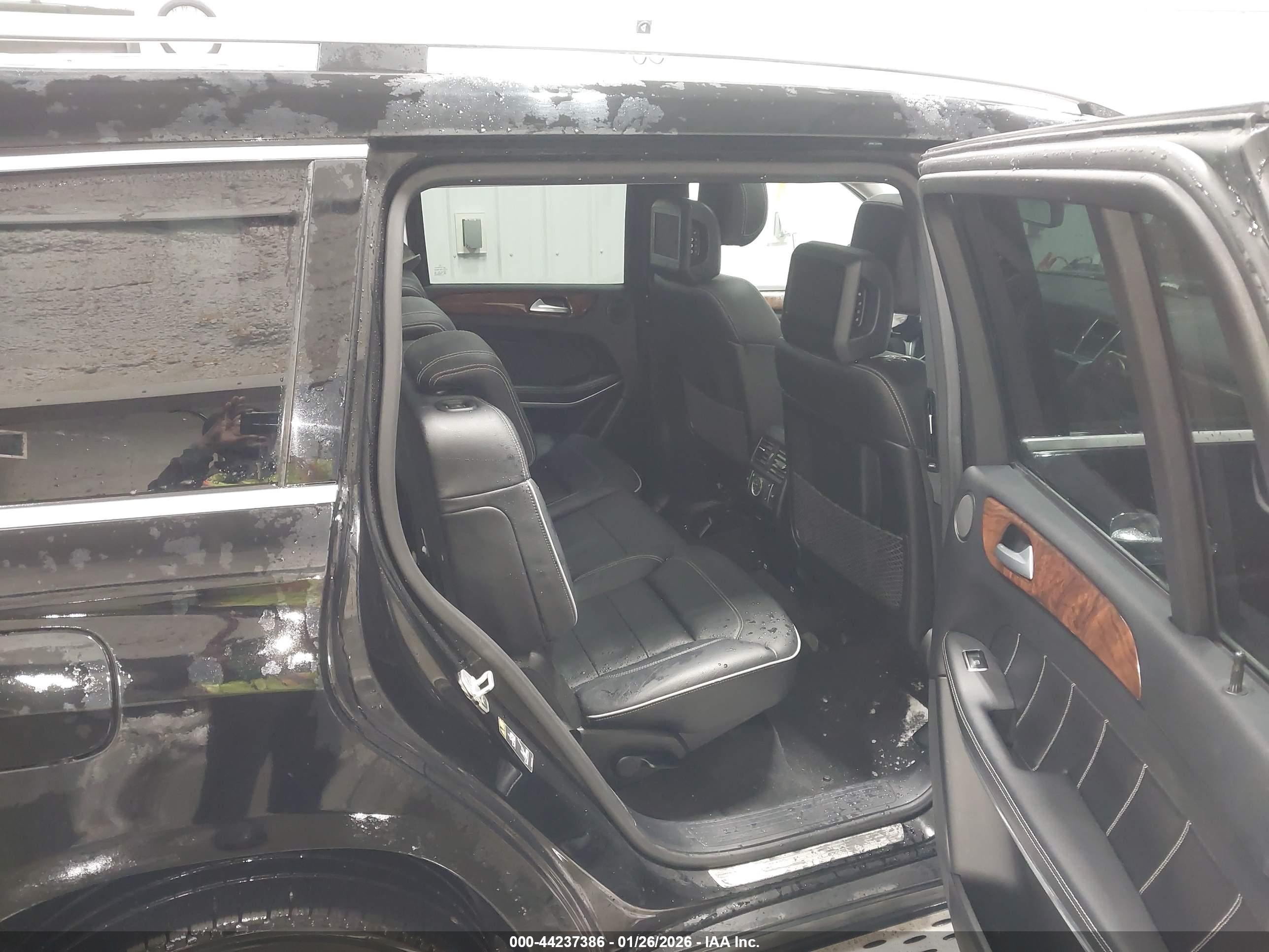 MERCEDES-BENZ GL image 8