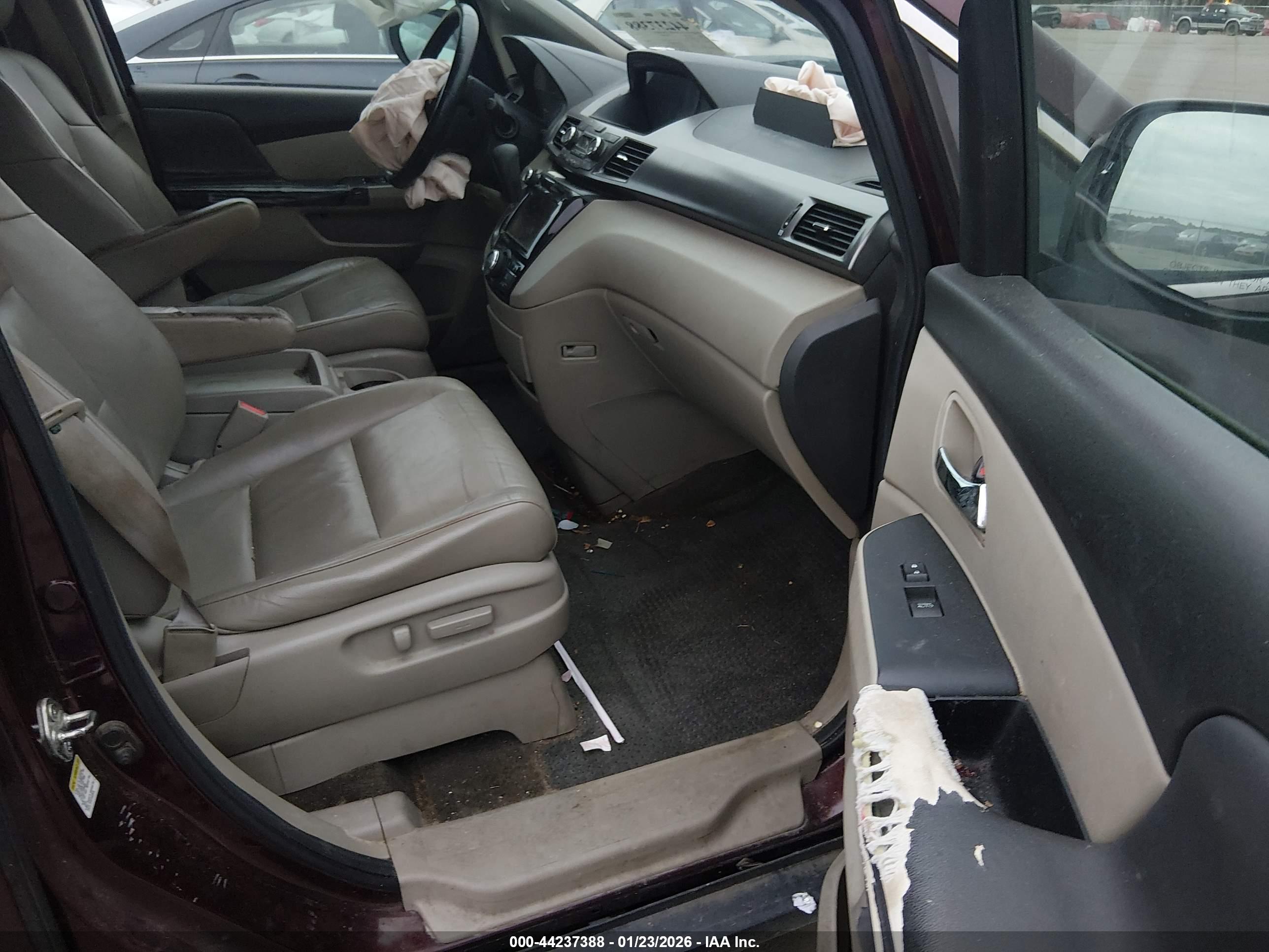 HONDA ODYSSEY image 5