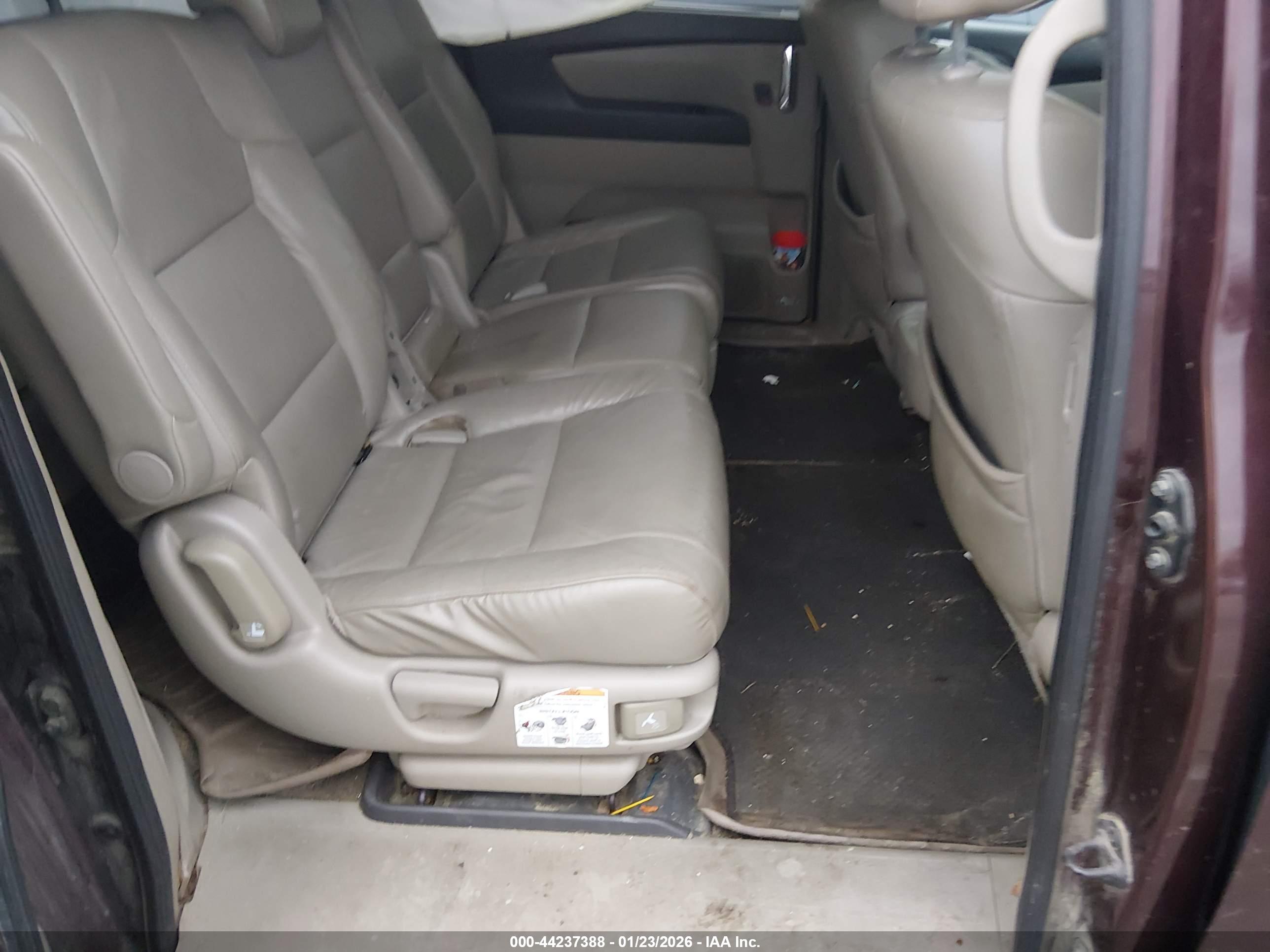 HONDA ODYSSEY image 8